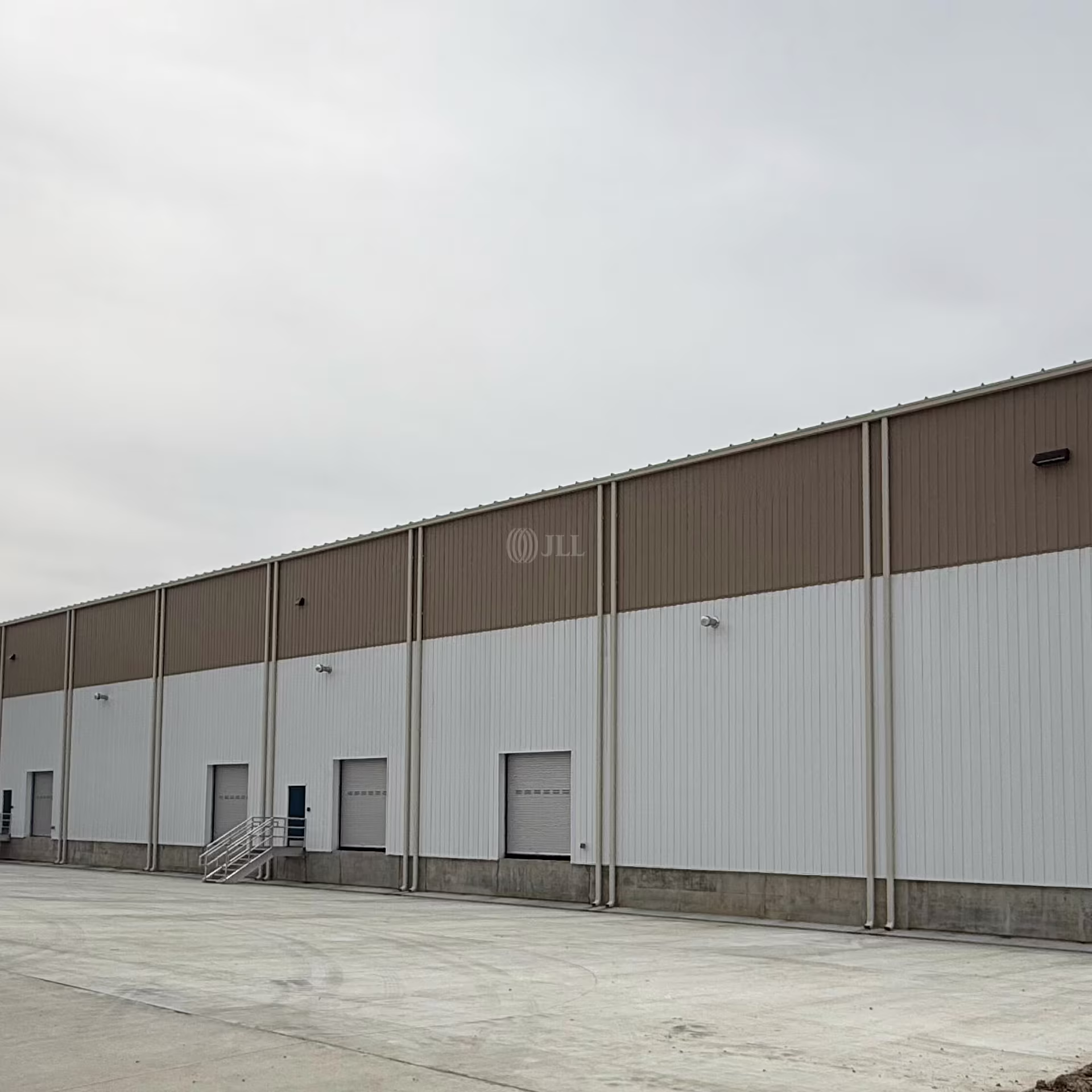 5885 Industrial Dr