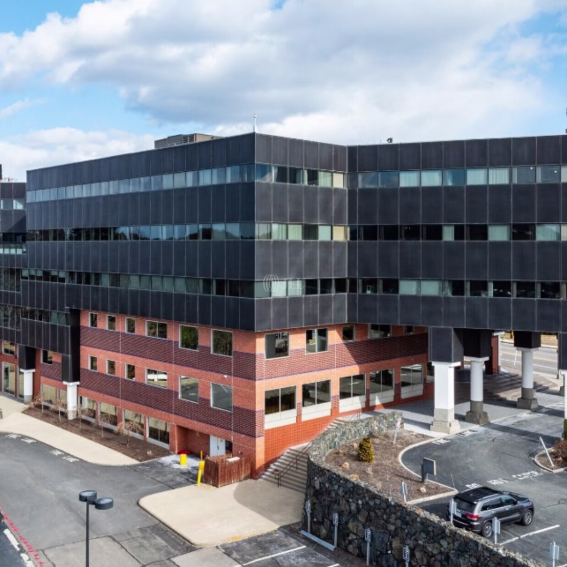 492 Old Connecticut Path