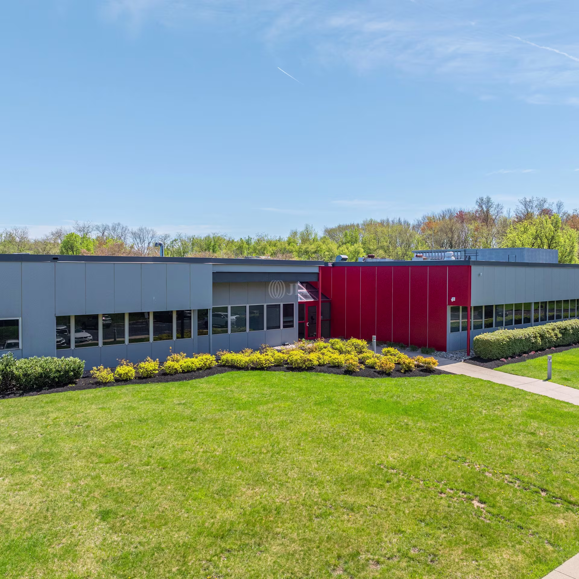 104 Windsor Center Dr