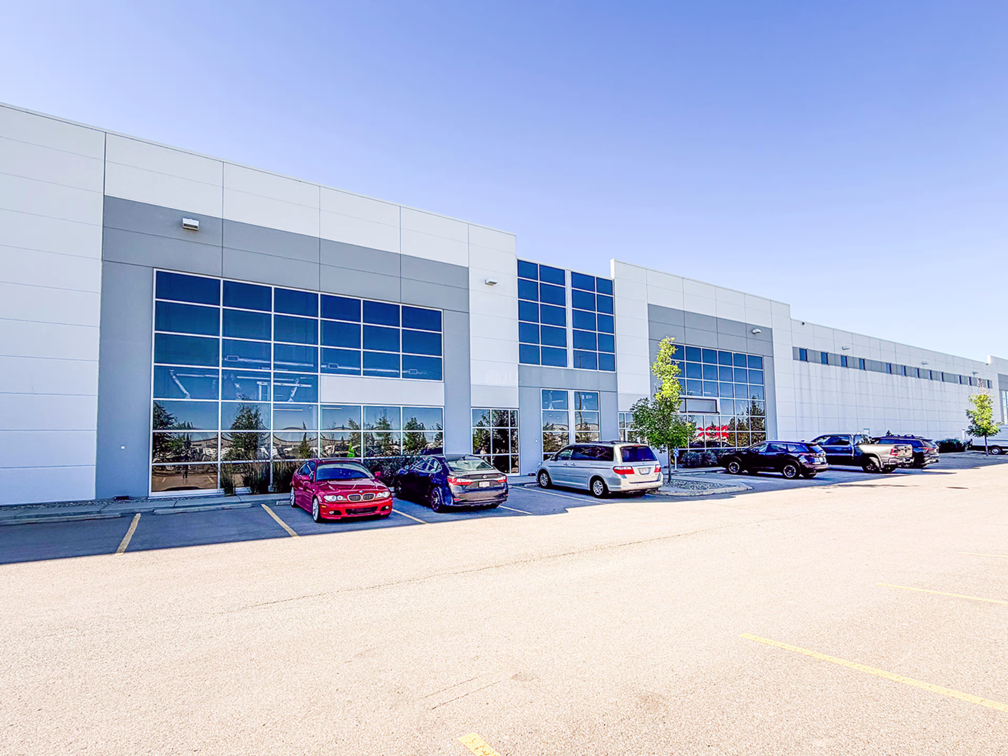 Rocky View Business Park: Building 3, Unit 18