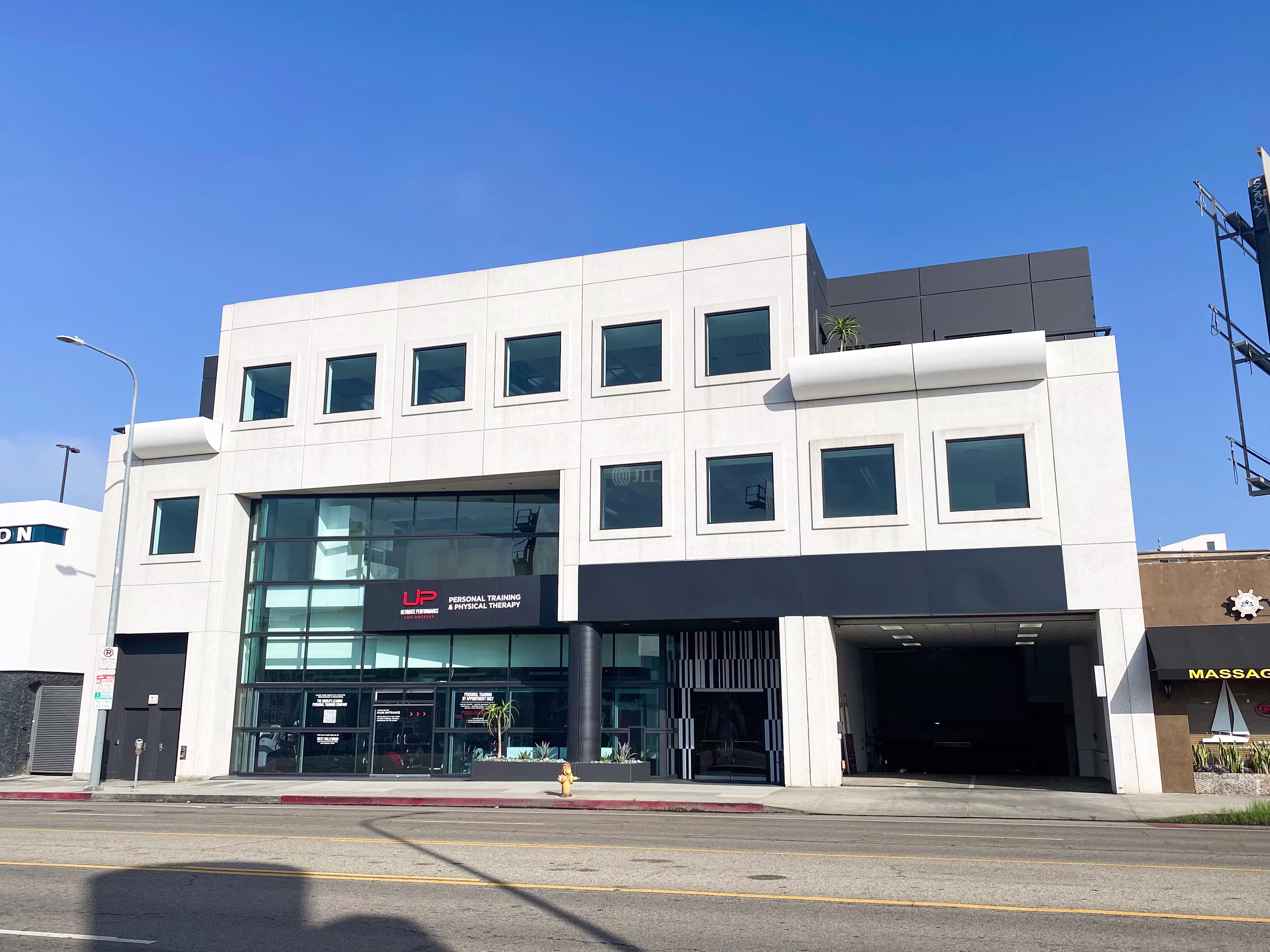 Brentwood on Wilshire