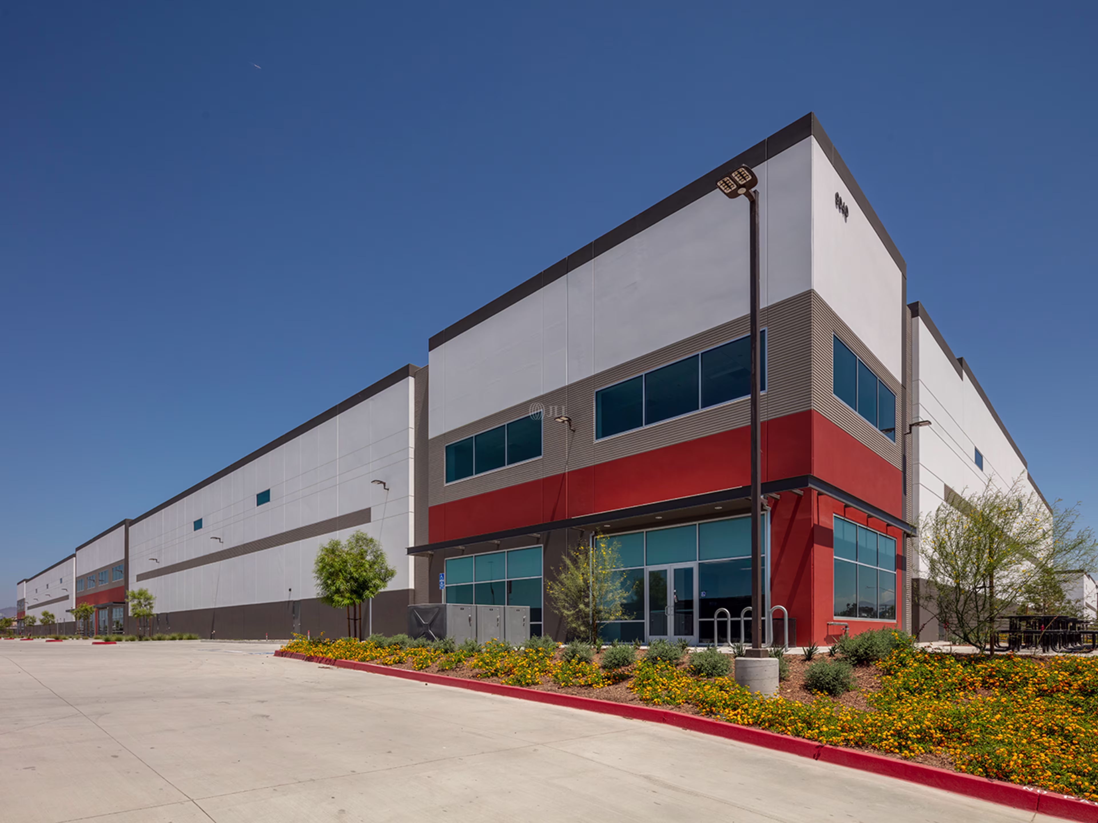 Runway Distribution Center Bldg 1
