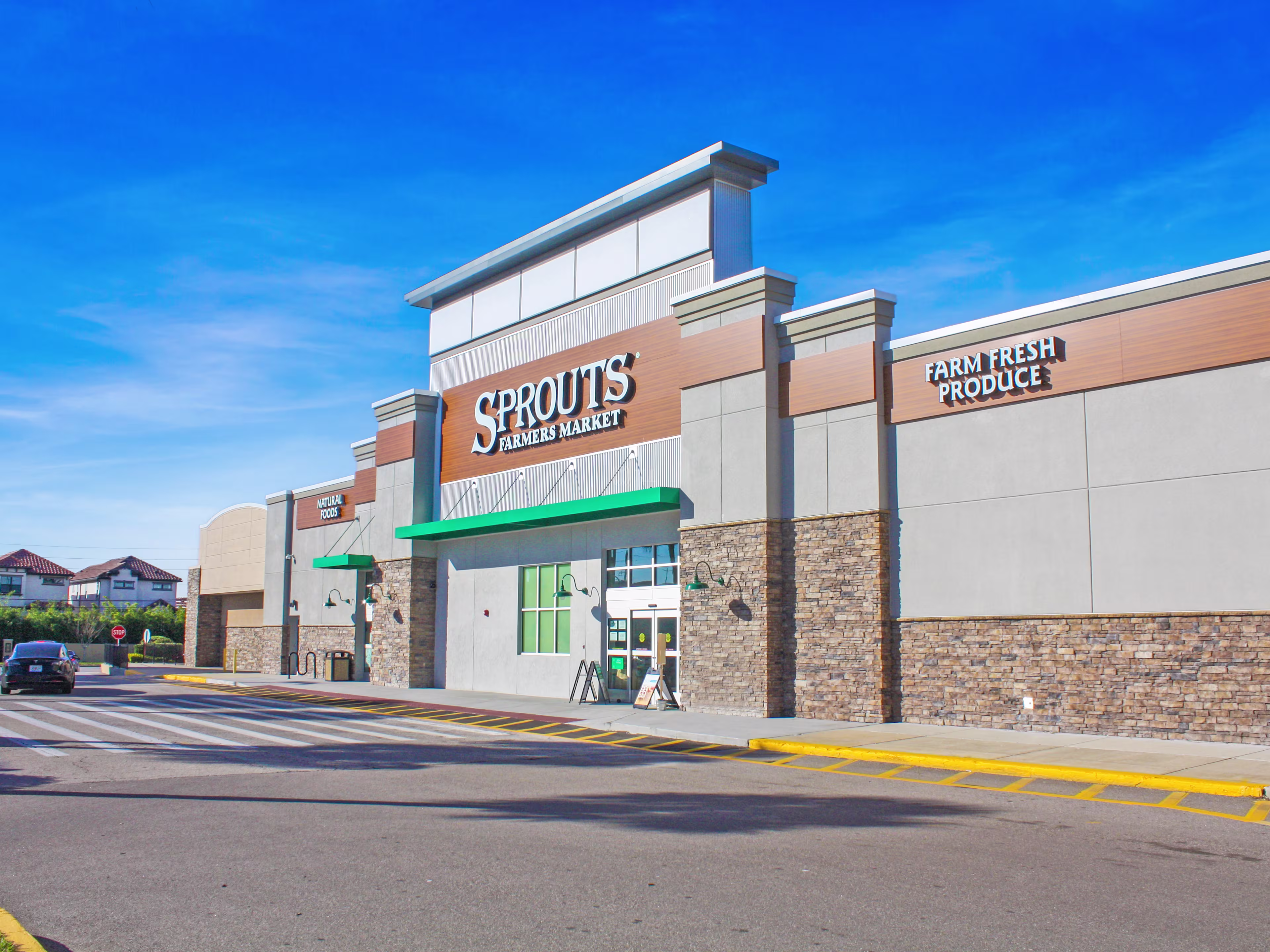 Bayhill Plaza