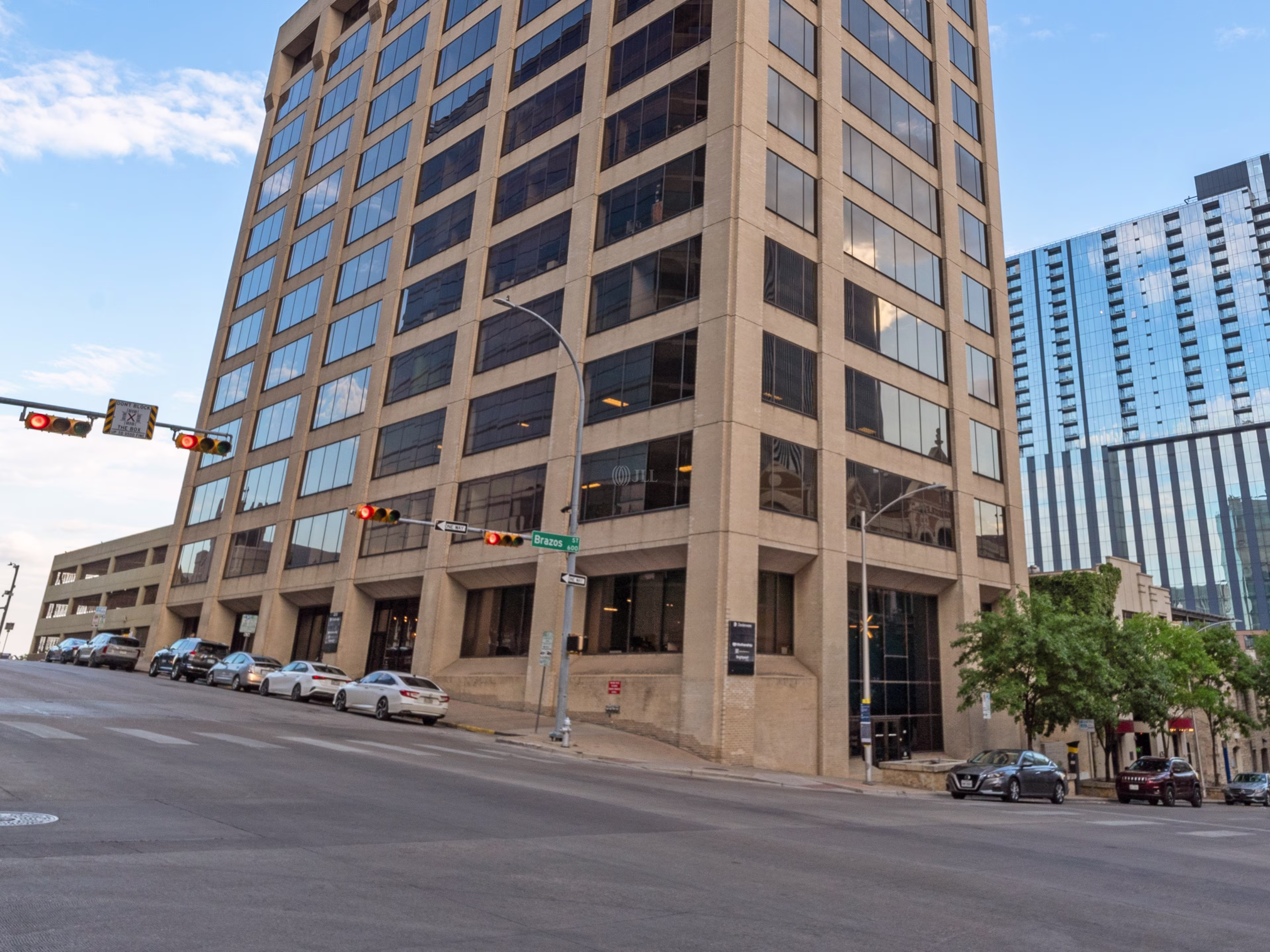 211 Seventh