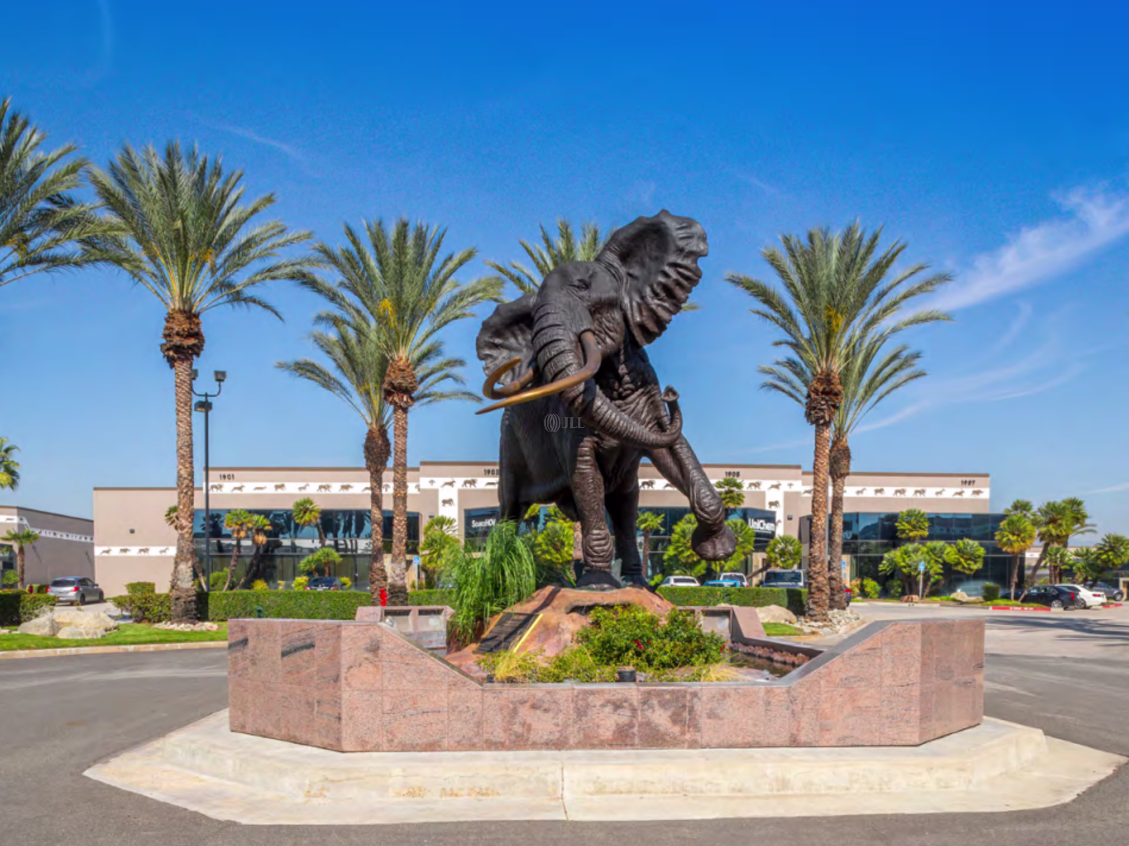 Safari Business Center - Bldg 6