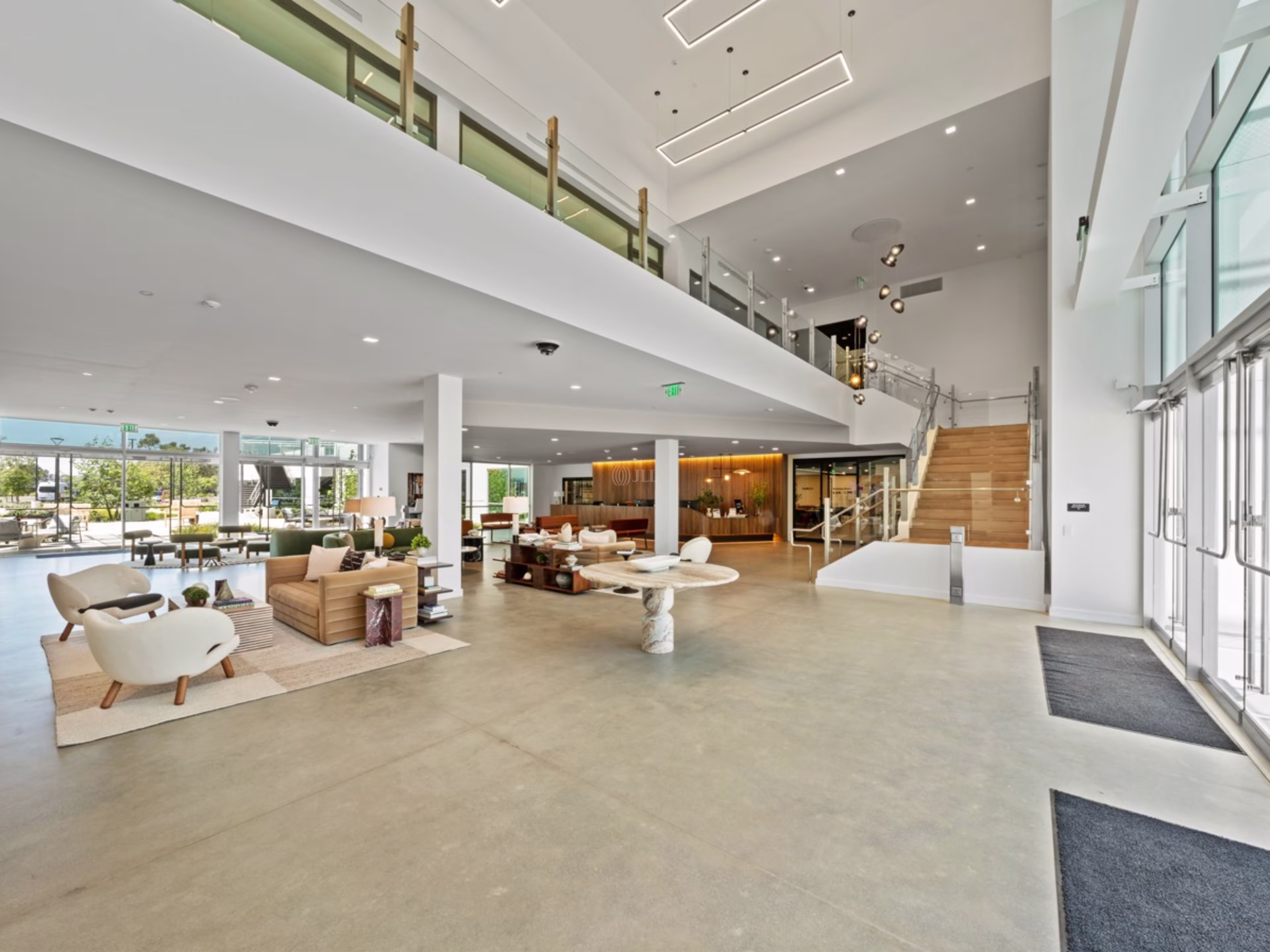 Governor Pointe Business Park