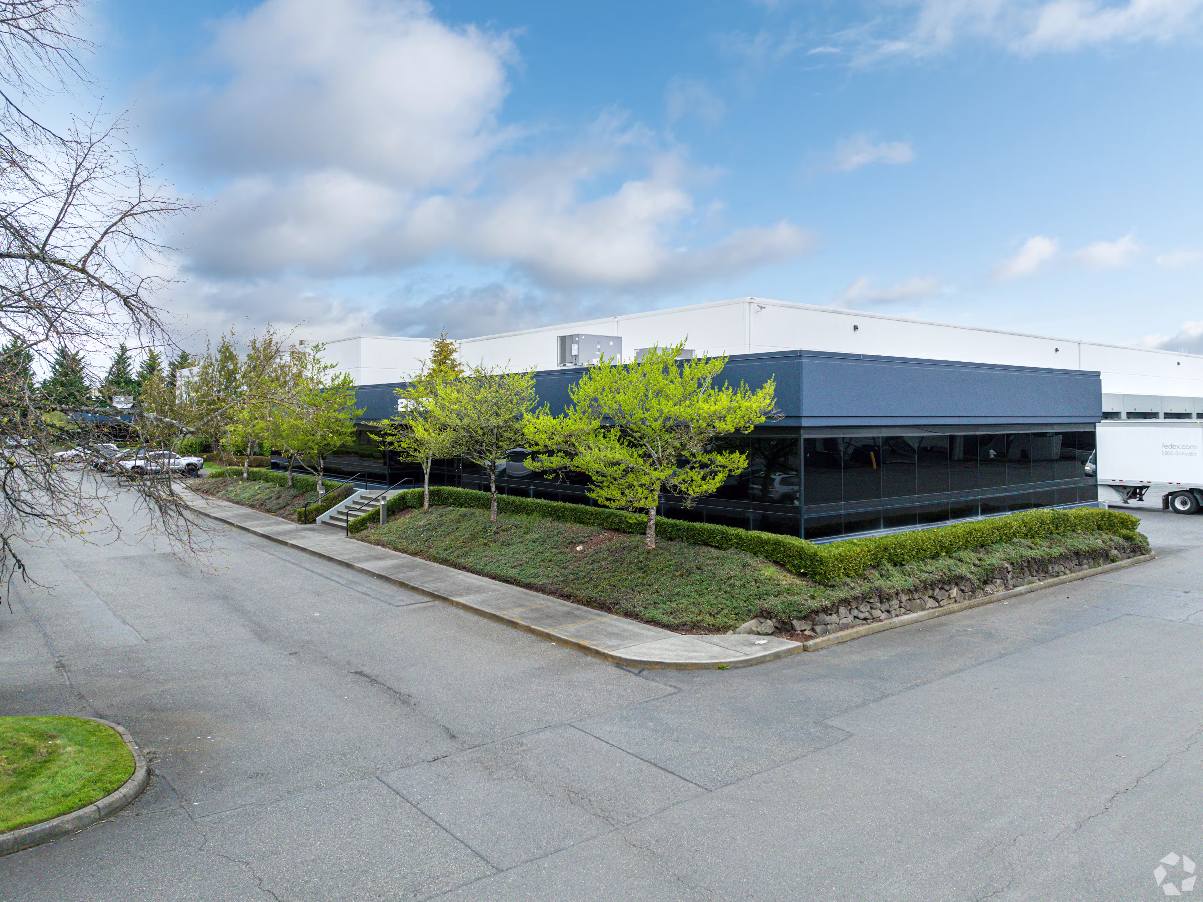 Aldarra Corporate Park