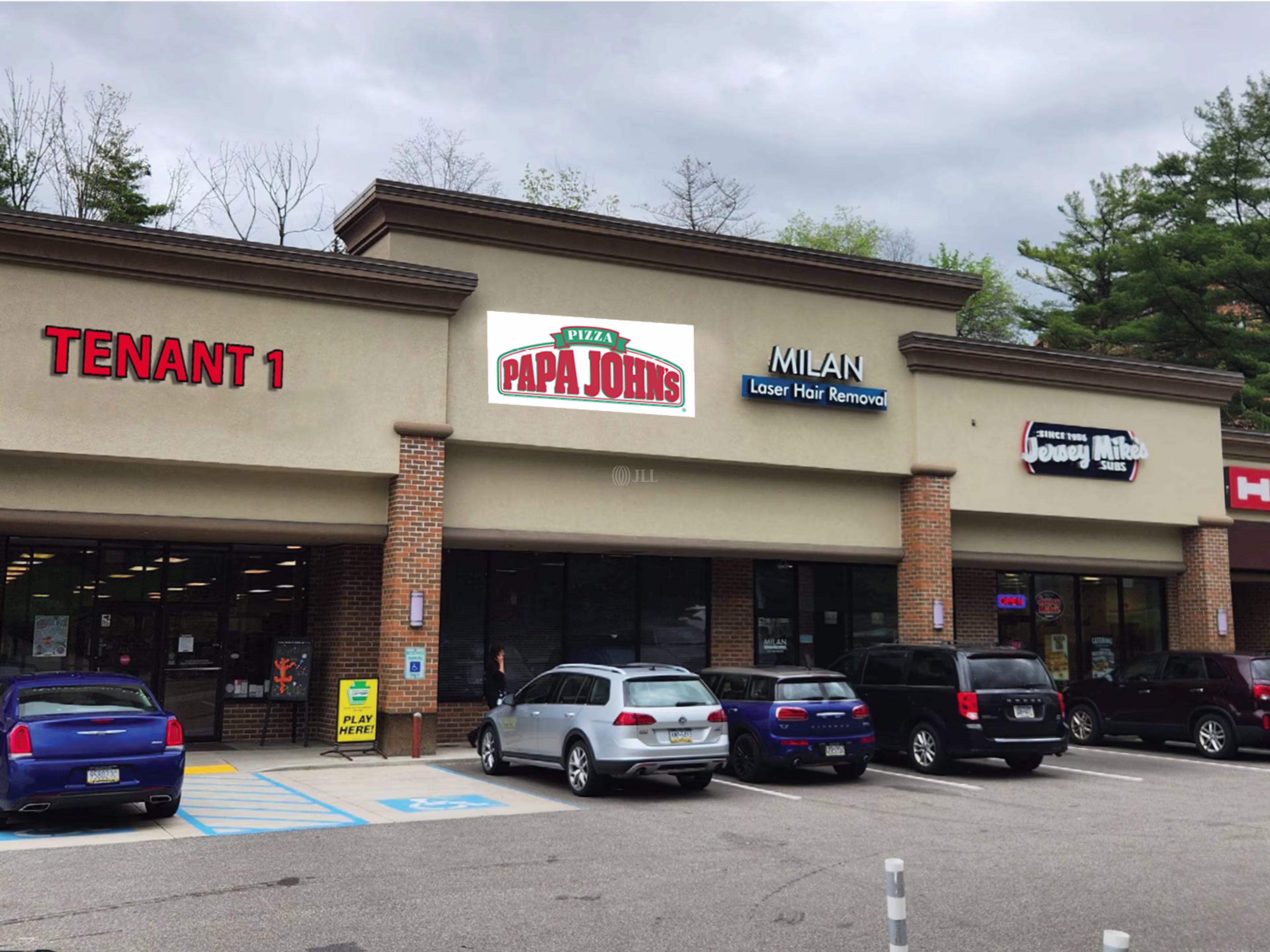 Paul Manor Shopping Center