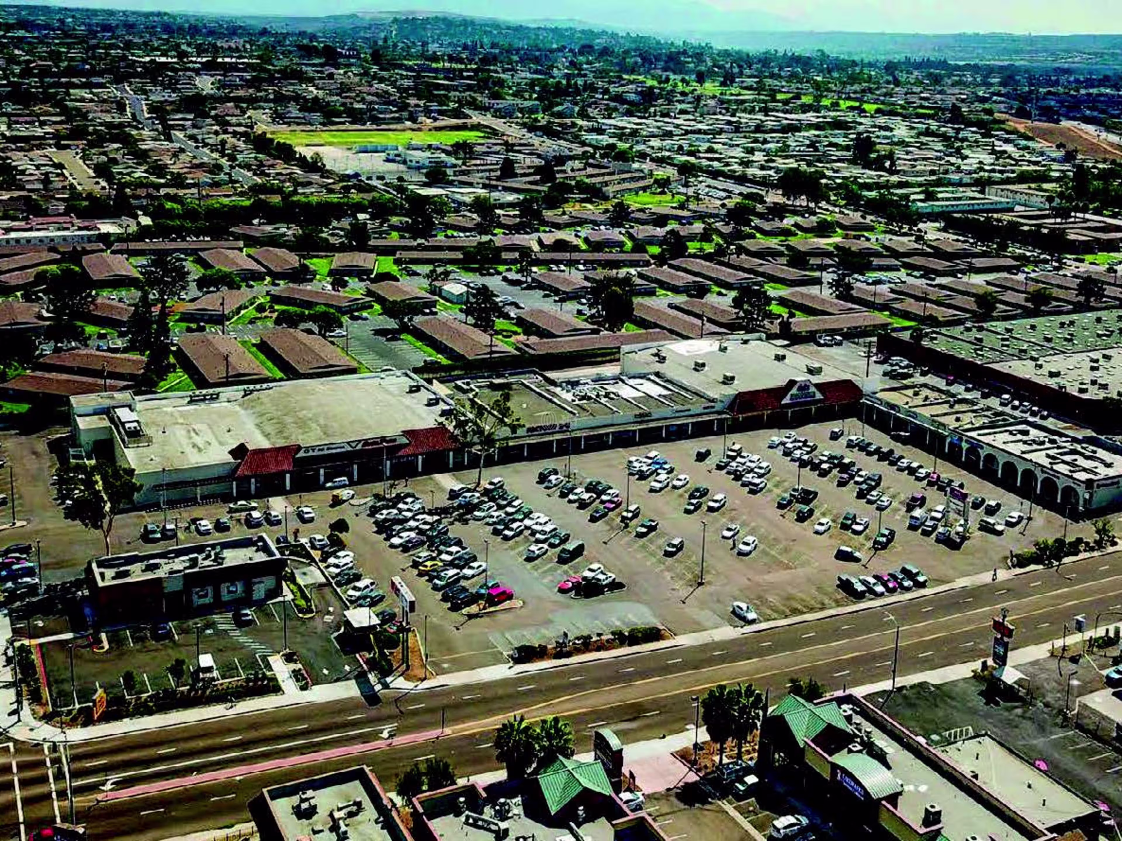 Castle Park Retail Center