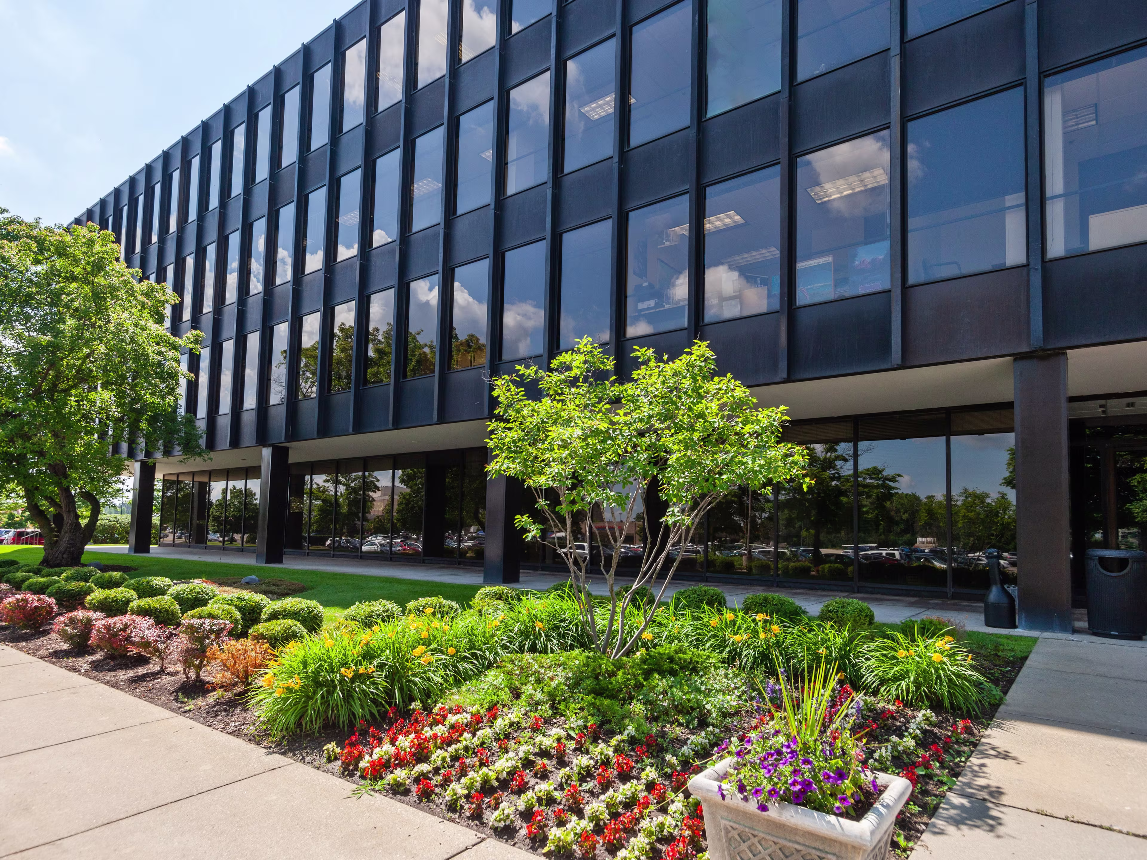 200 South Executive