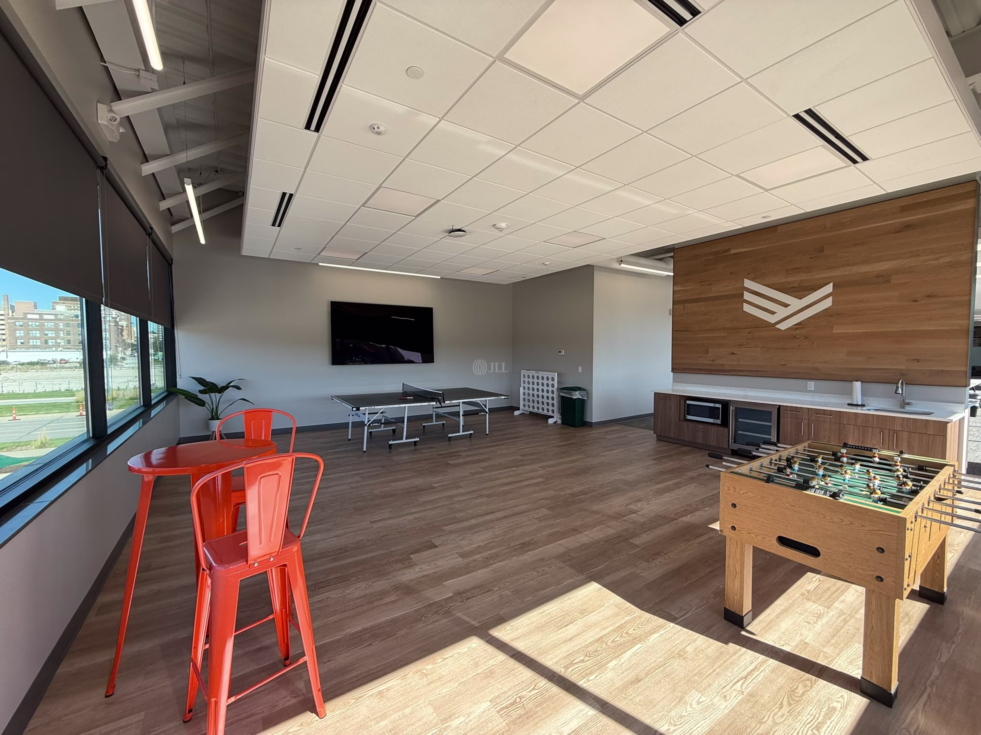 Gray's Lake Office Park