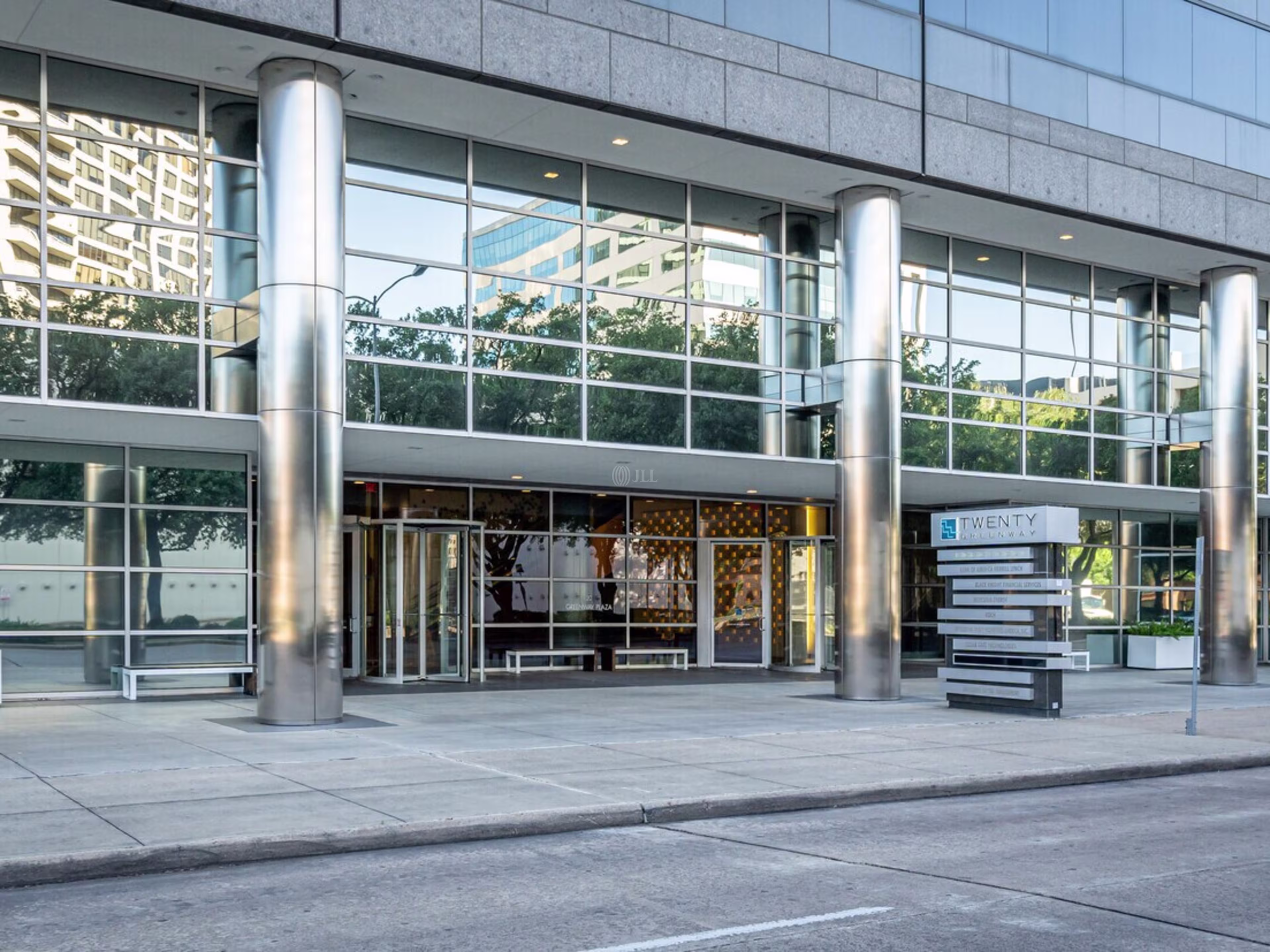 20 Greenway Plaza