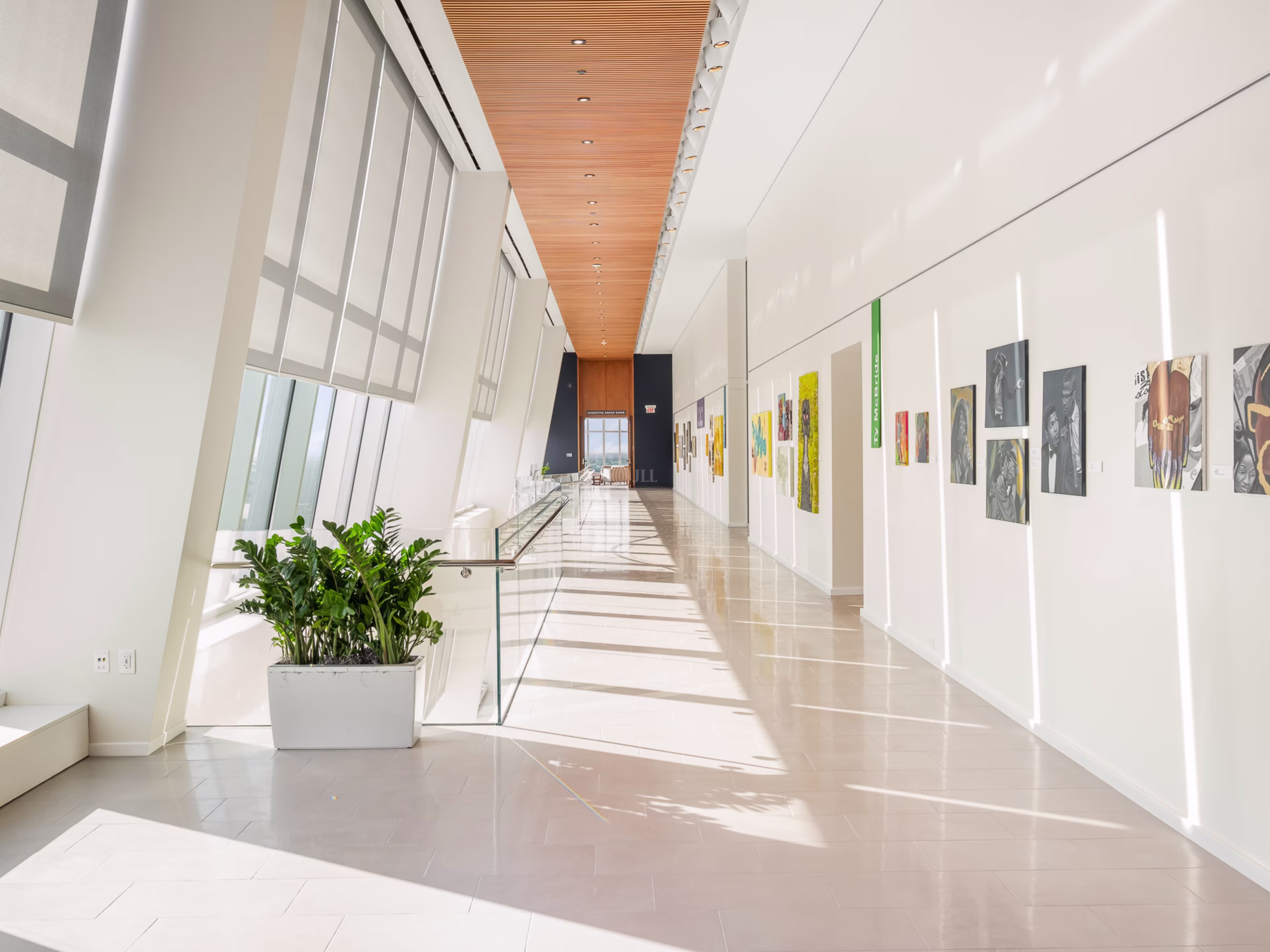 300 South Tryon