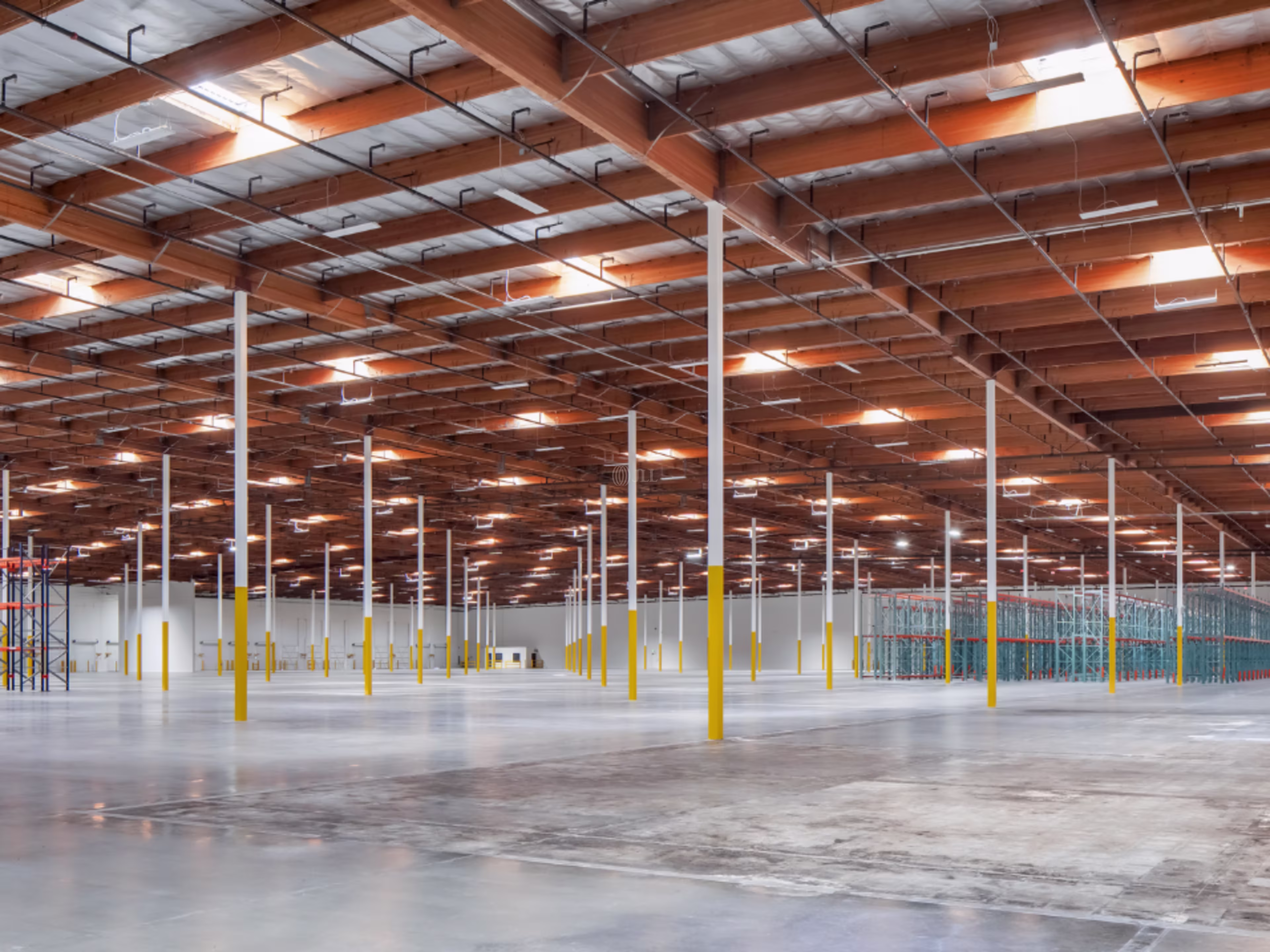 California Commerce Center