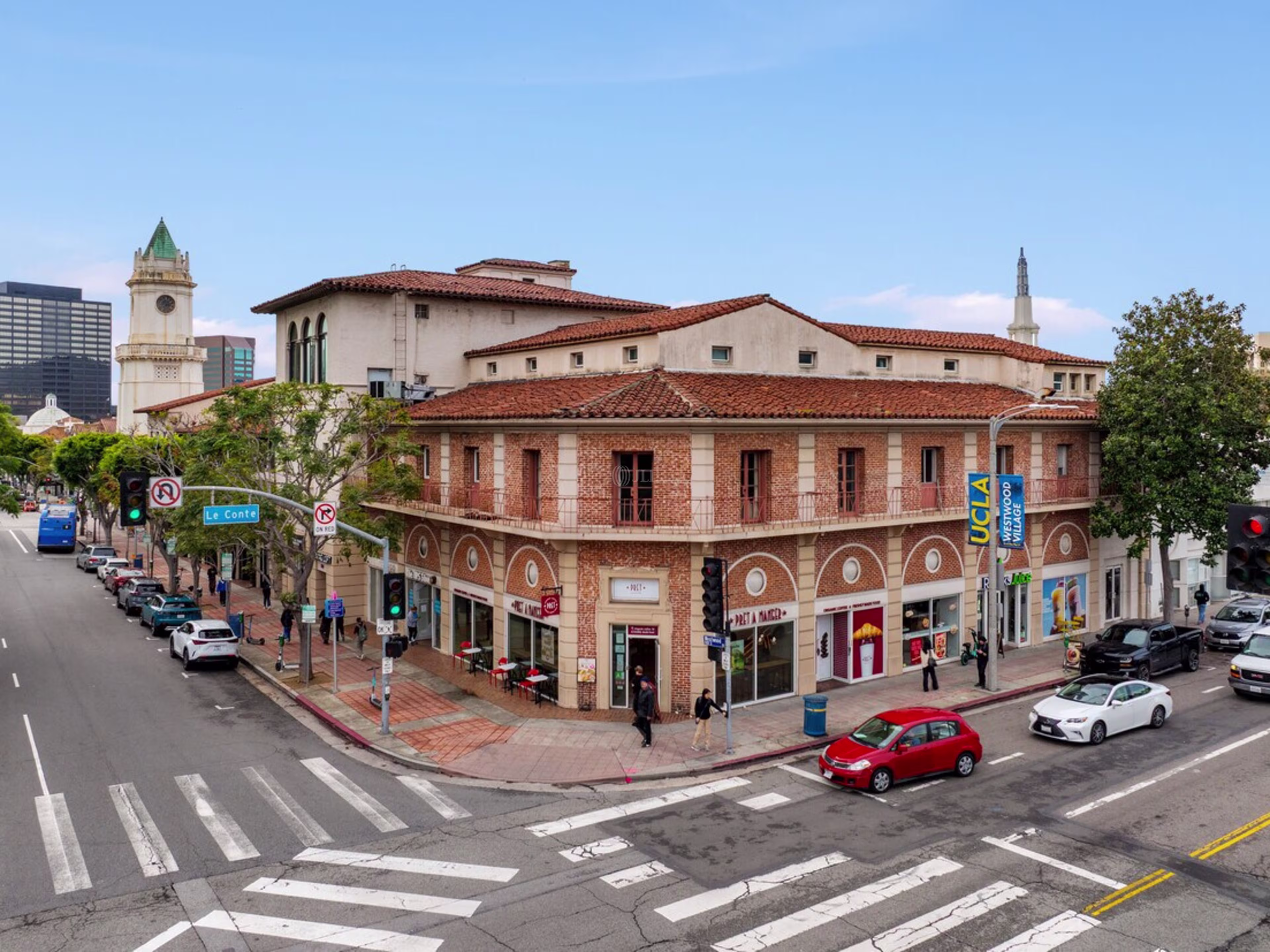 Holmby Building