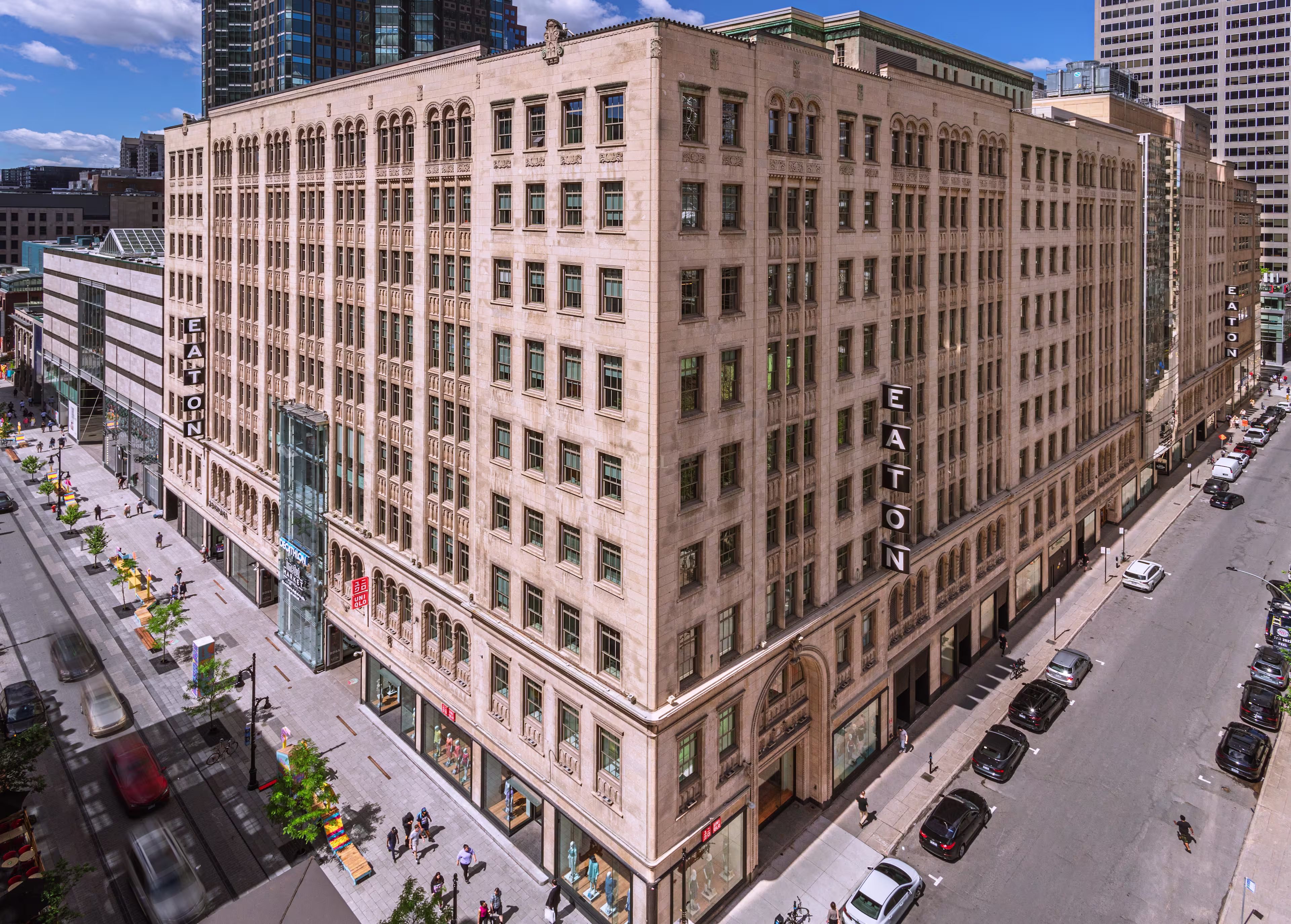 705 Rue Sainte-Catherine Ouest