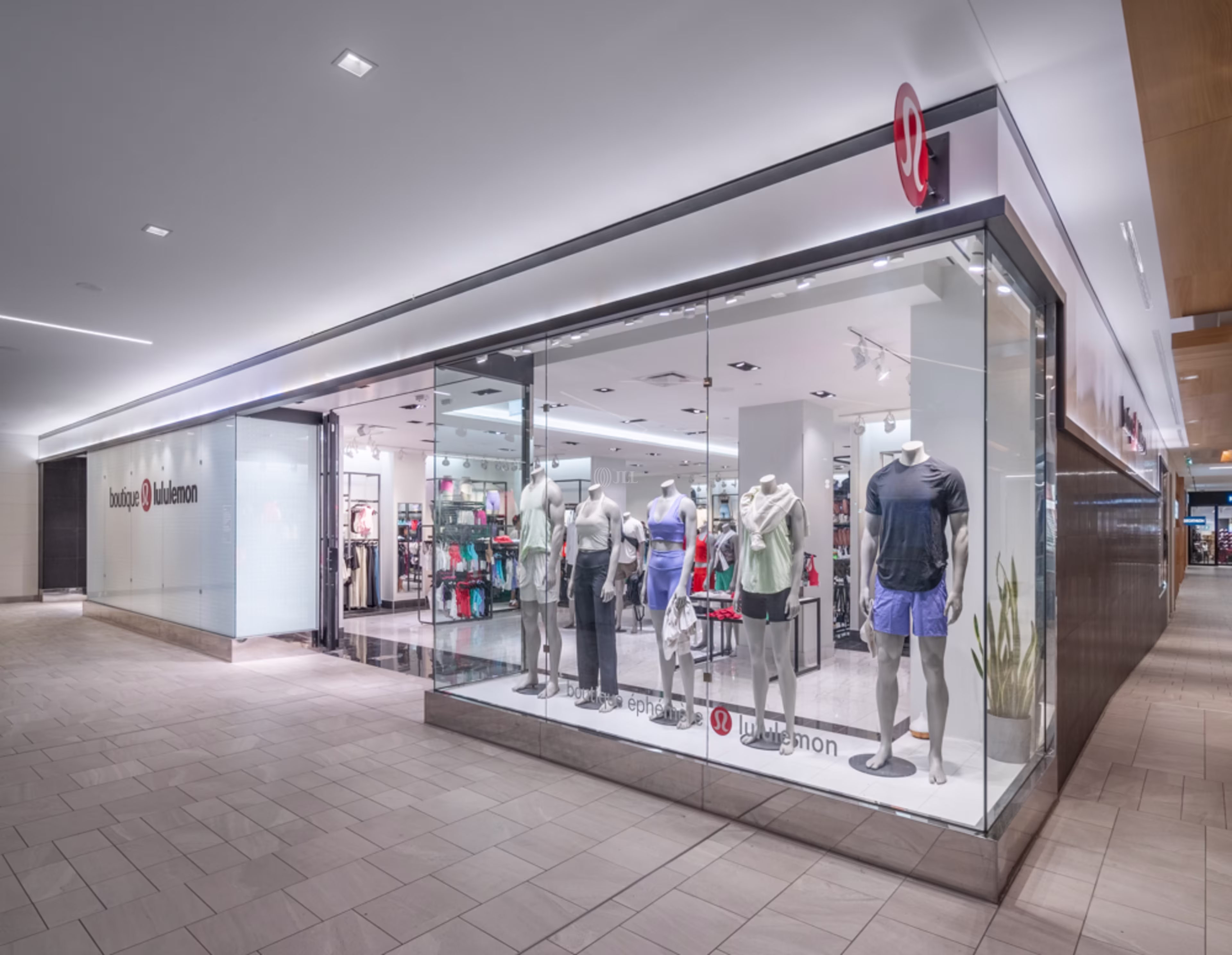 705 Rue Sainte-Catherine Ouest