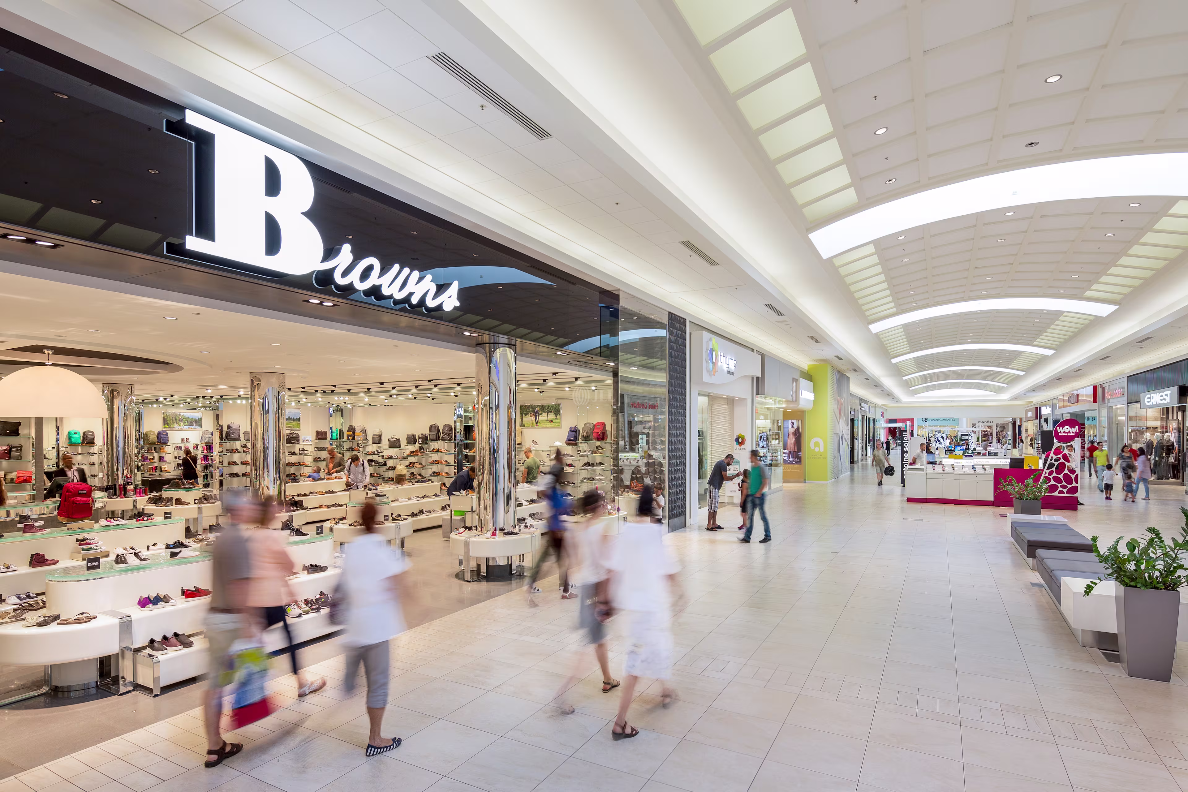 7999 Boulevard des Galeries d’Anjou