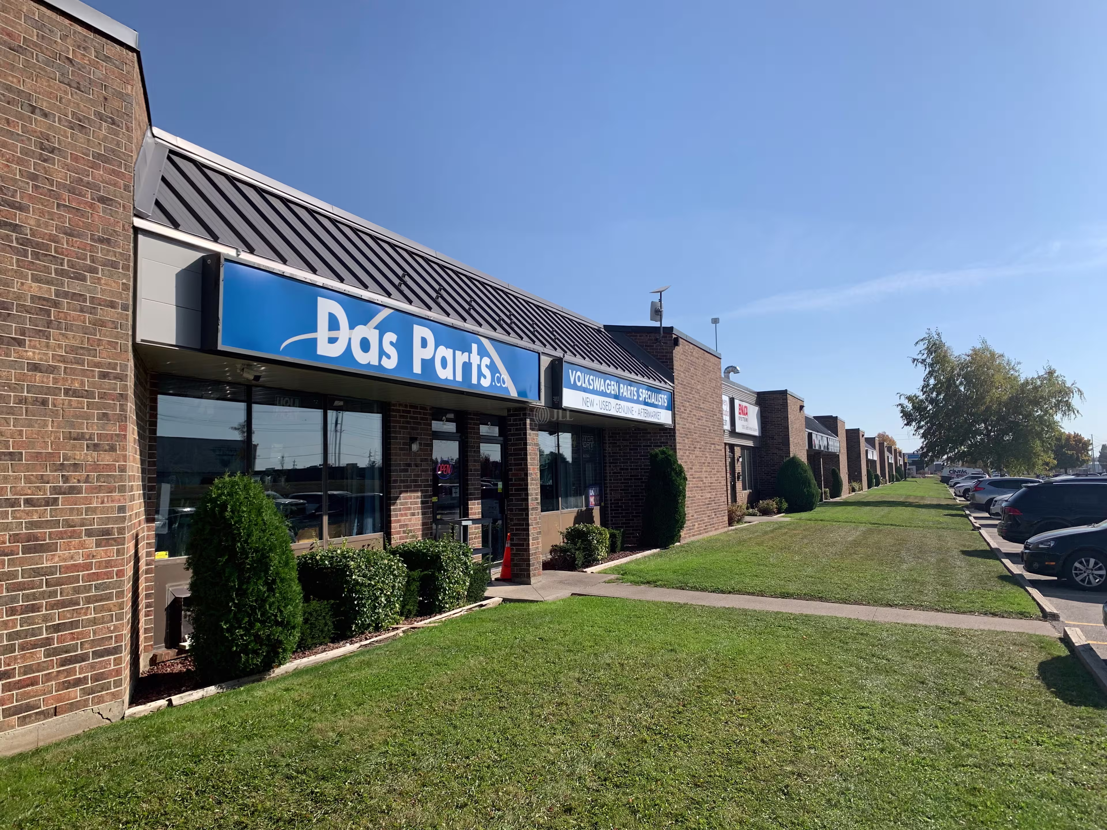 1177 Franklin Boulevard, Unit 2-4