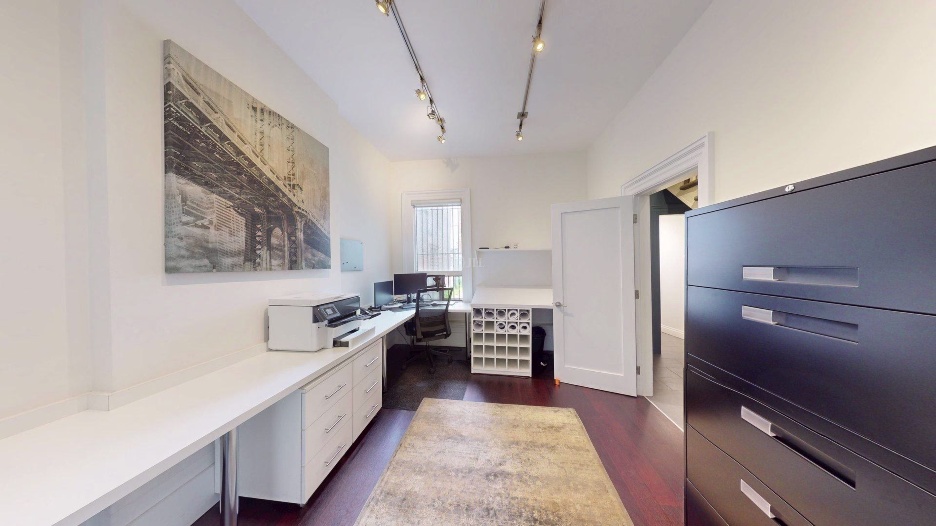 540-542 Richmond St W