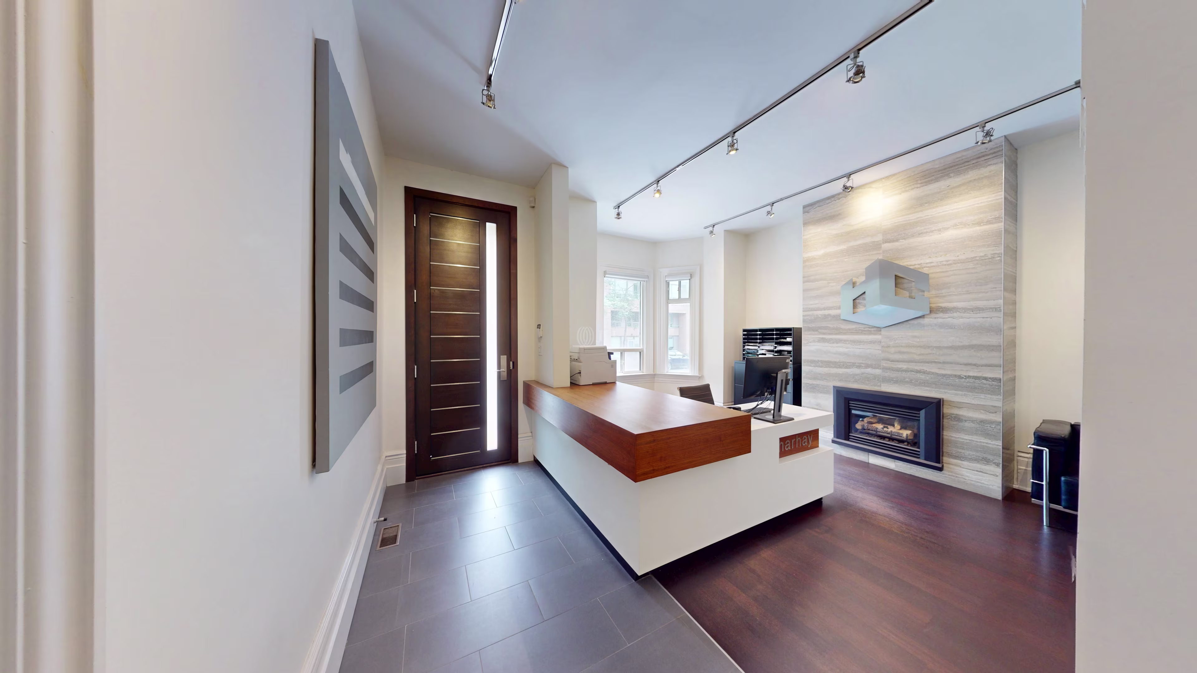 540-542 Richmond St W