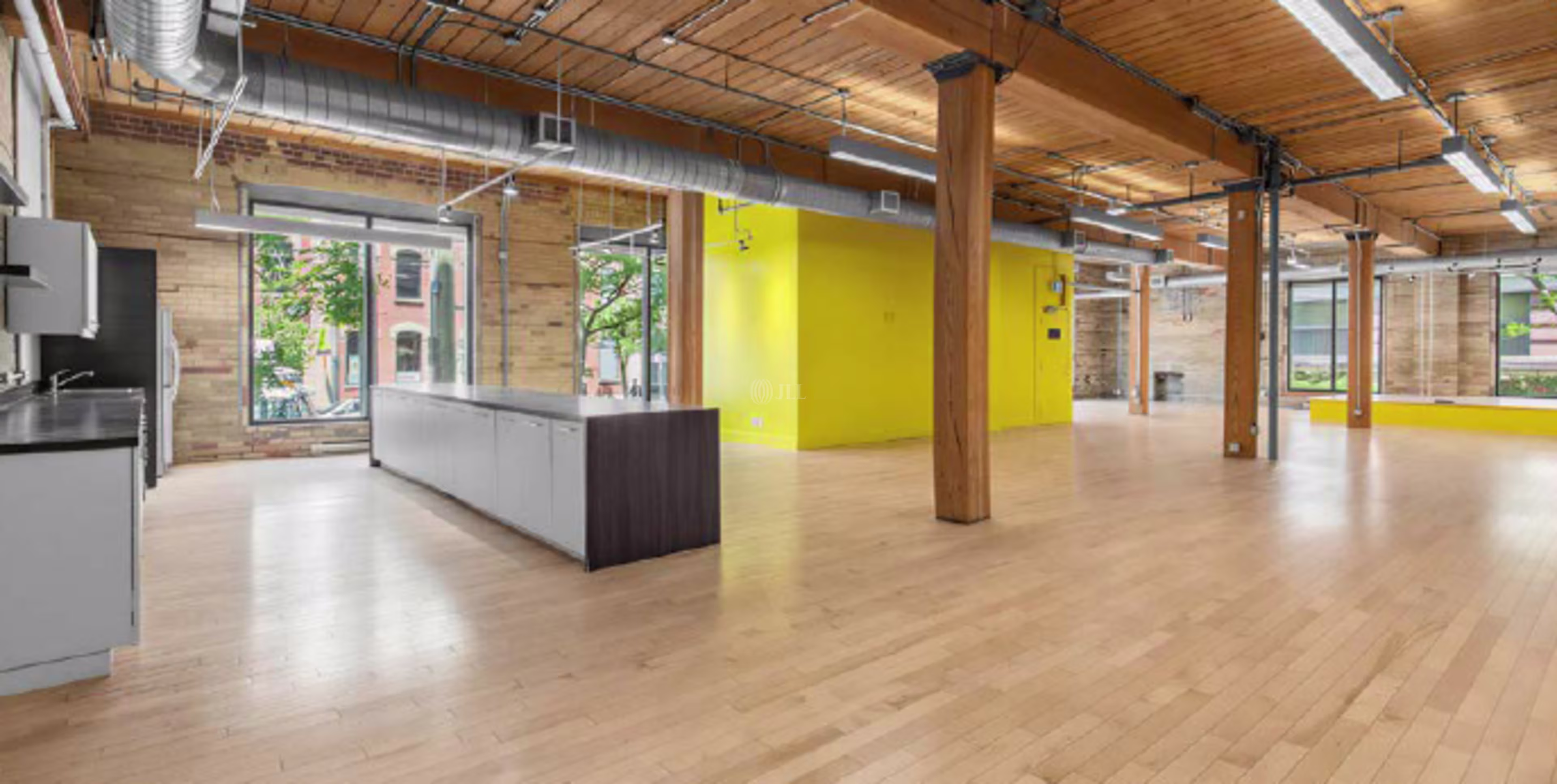 469 King Street W