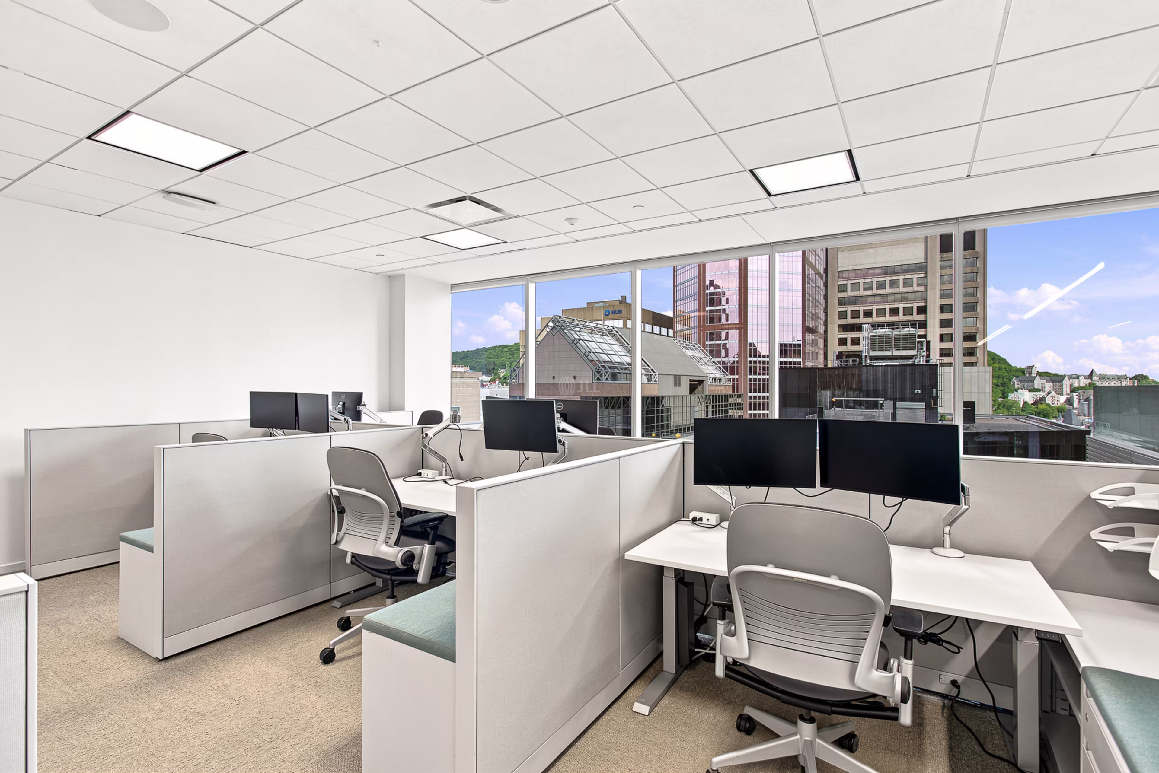 900 de Maisonneuve Boulevard West