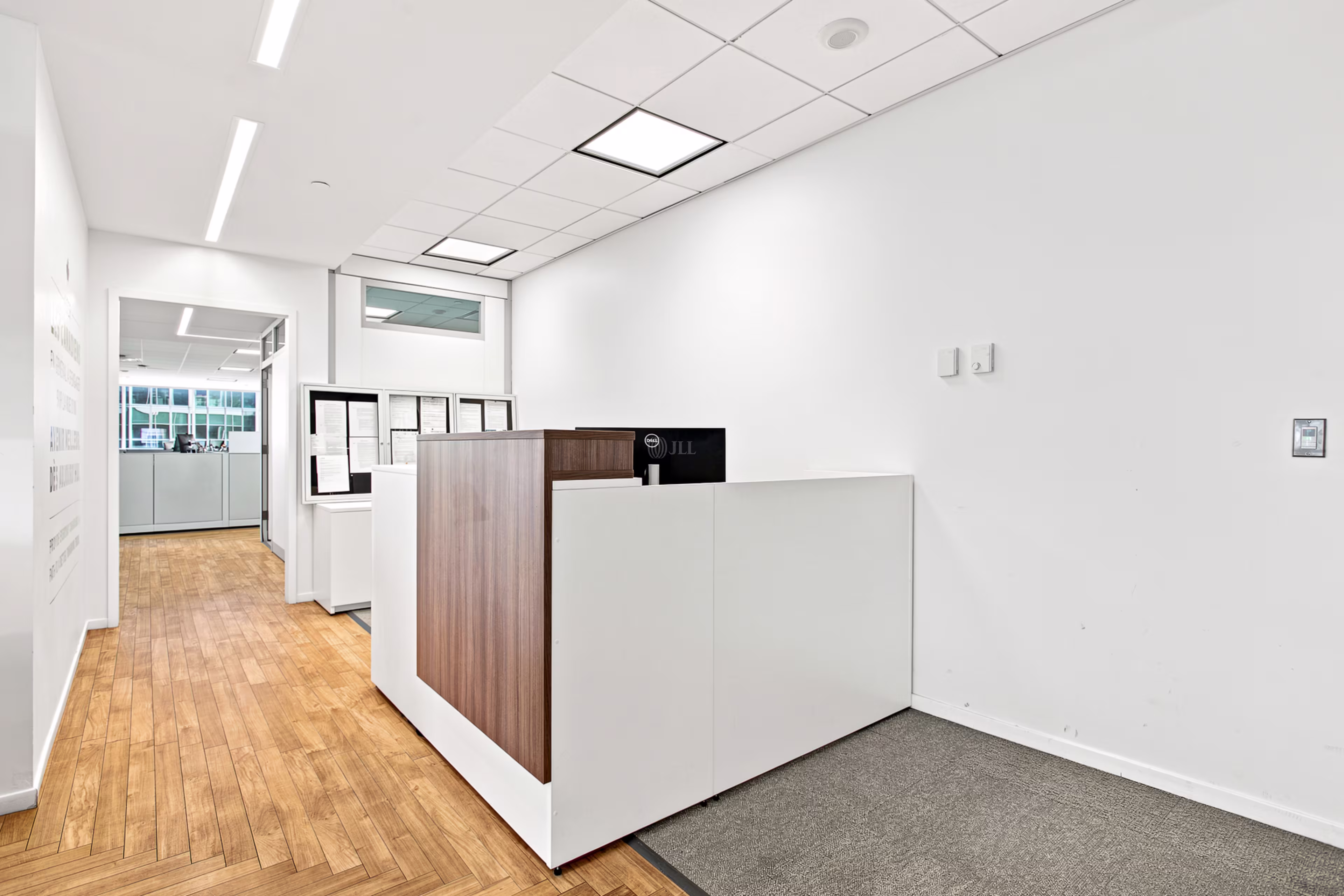 900 boulevard de Maisonneuve Ouest