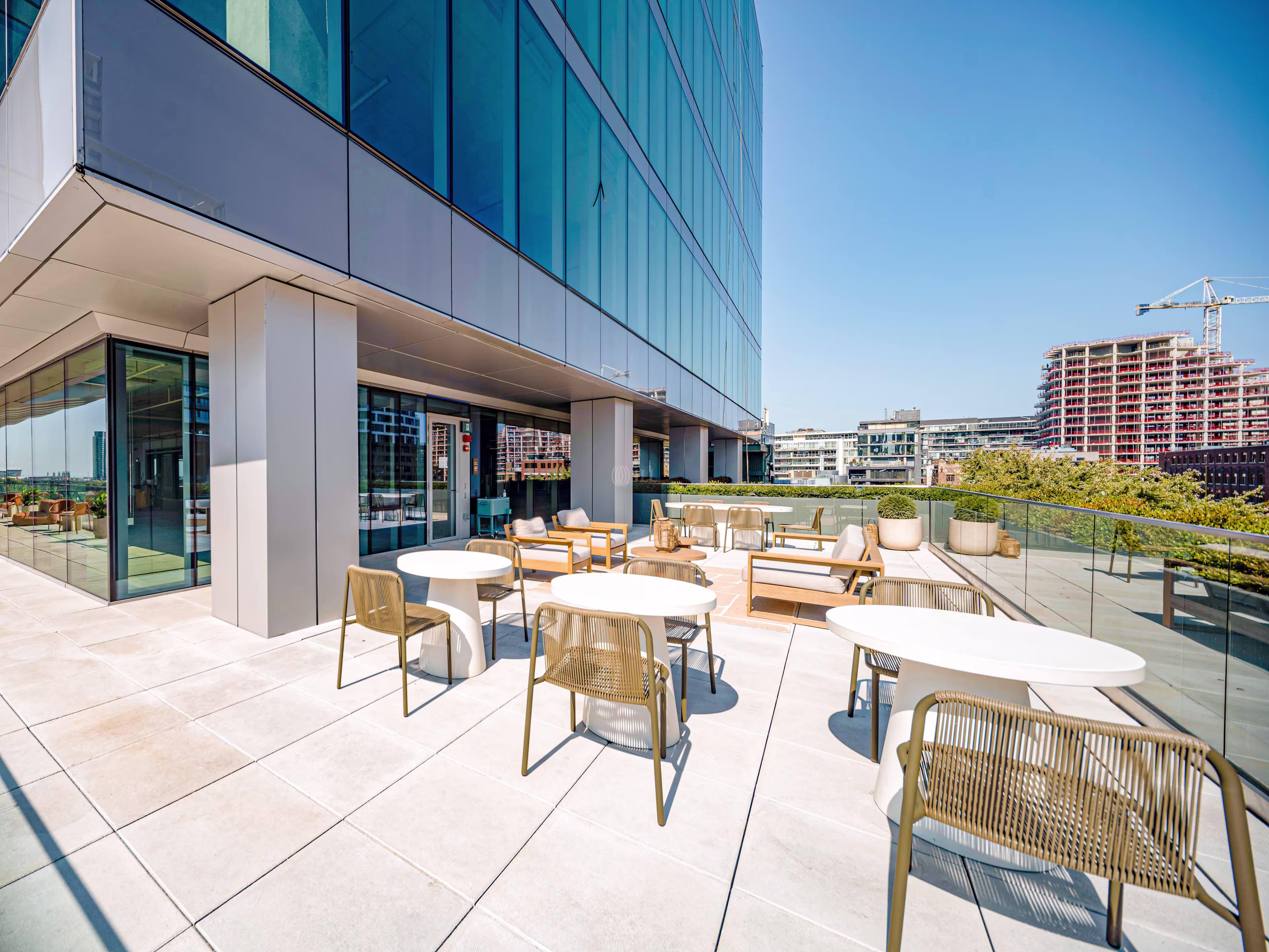530 Front Street W