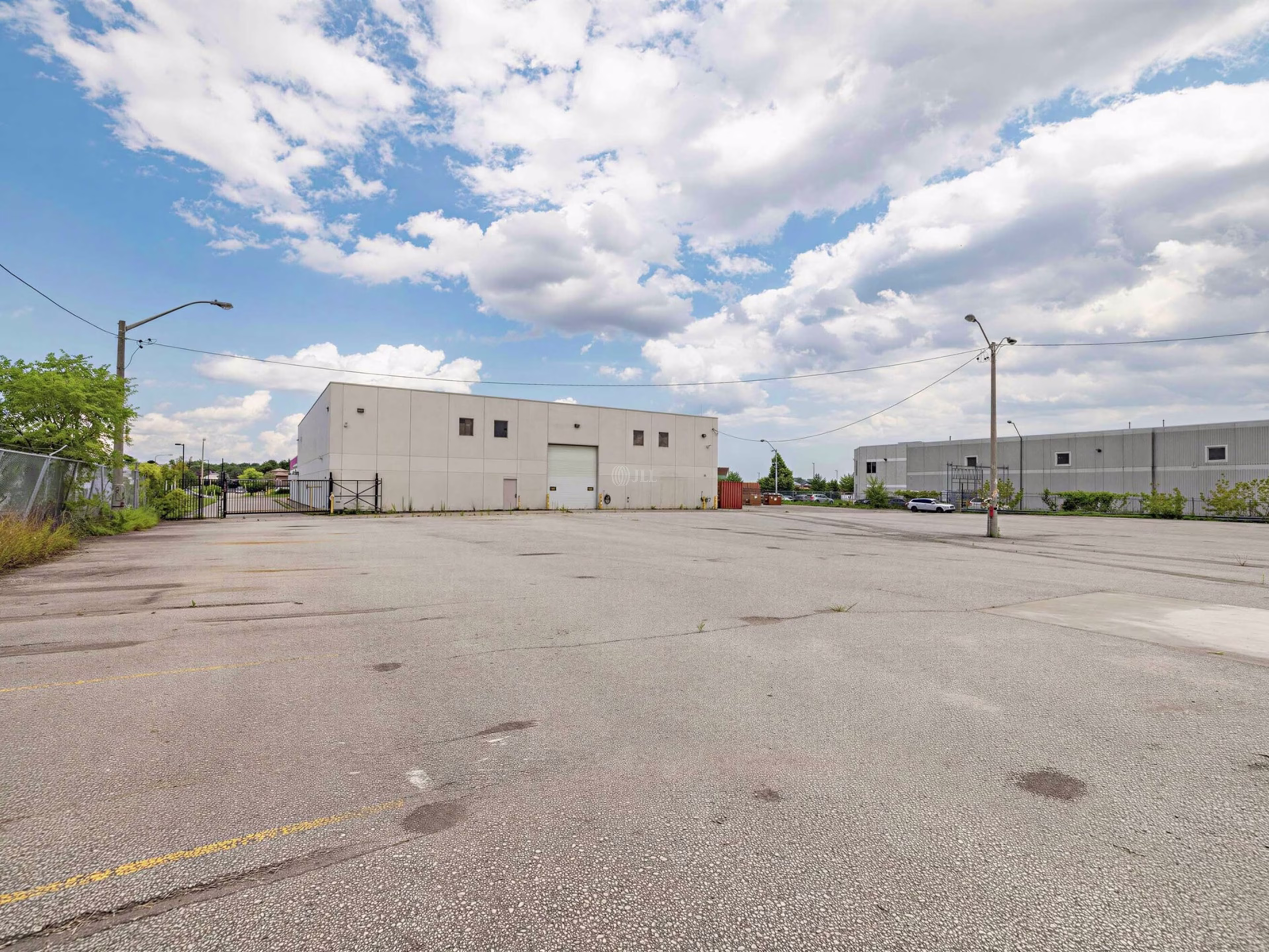 160 Silver Star Boulevard