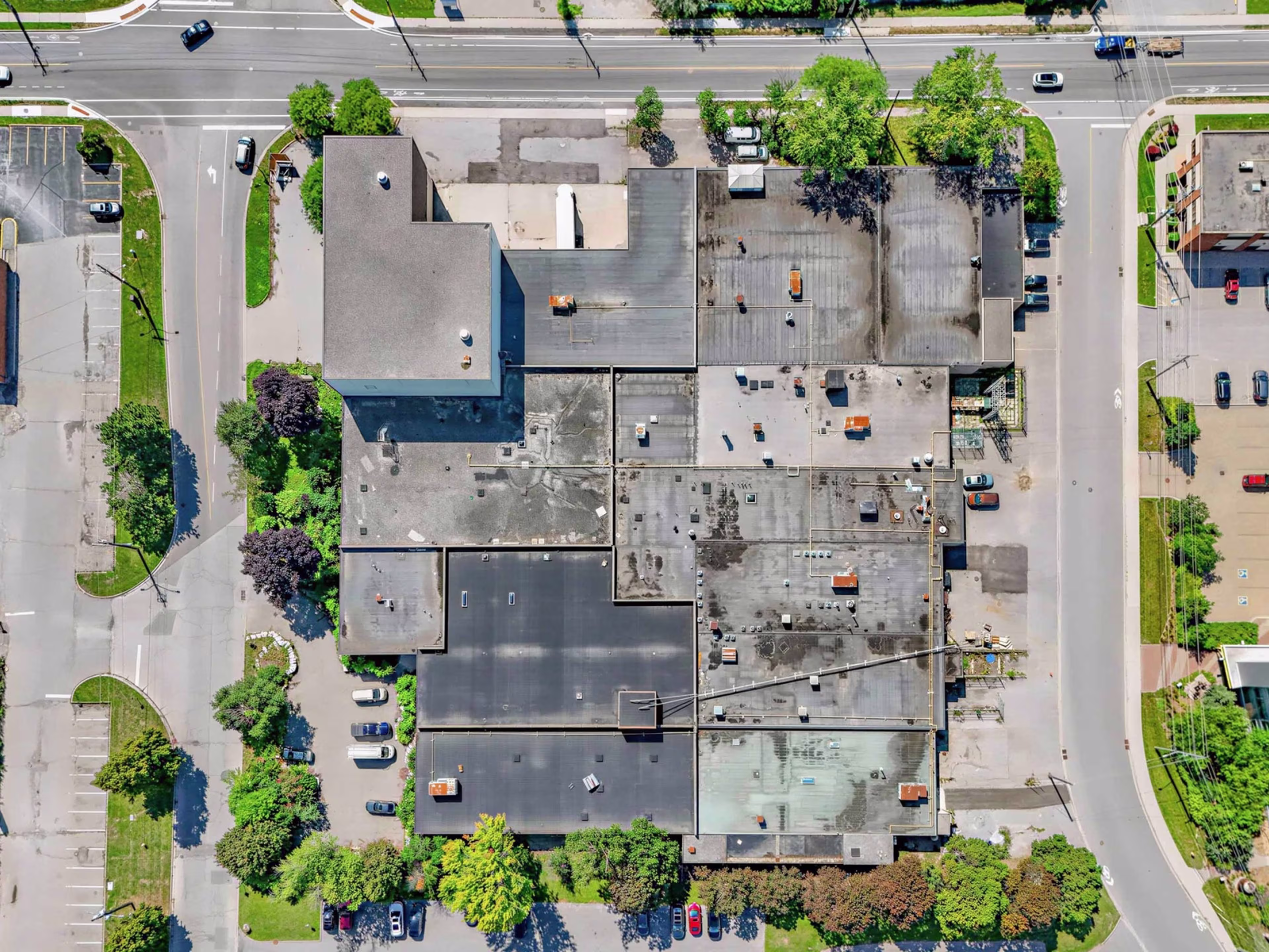170 Commercial Avenue
