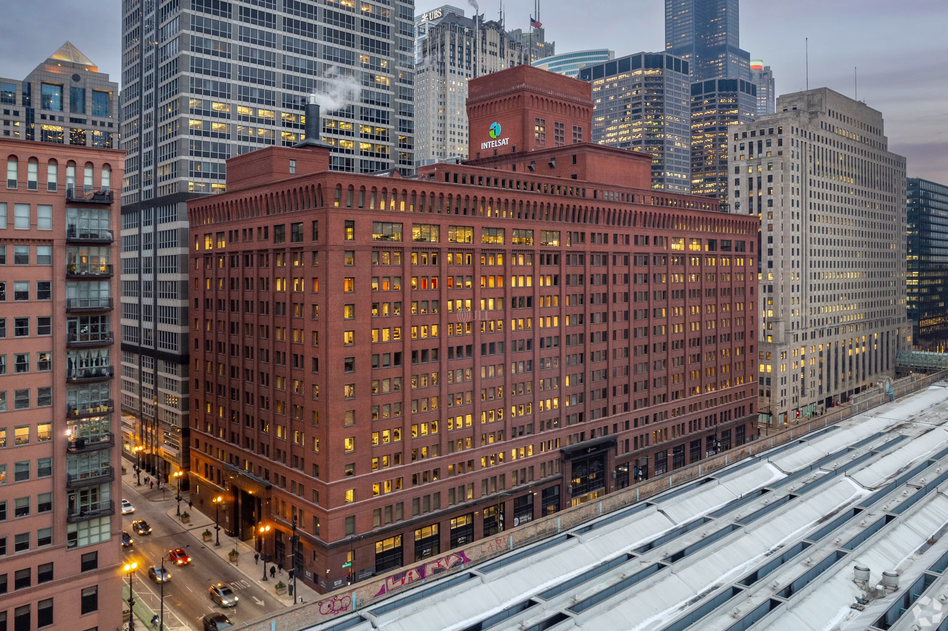 111 N Canal St