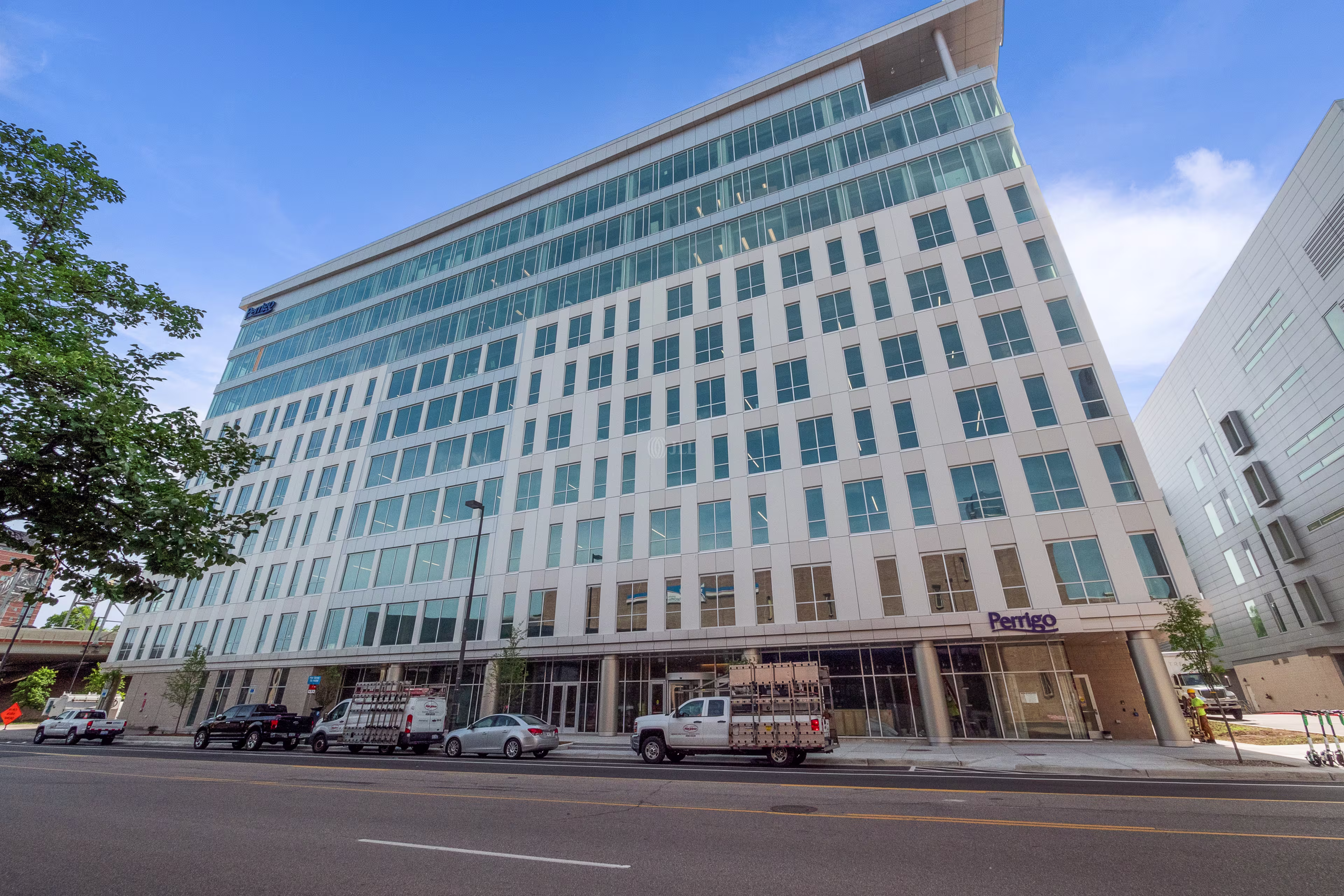 430 Monroe Ave NW
