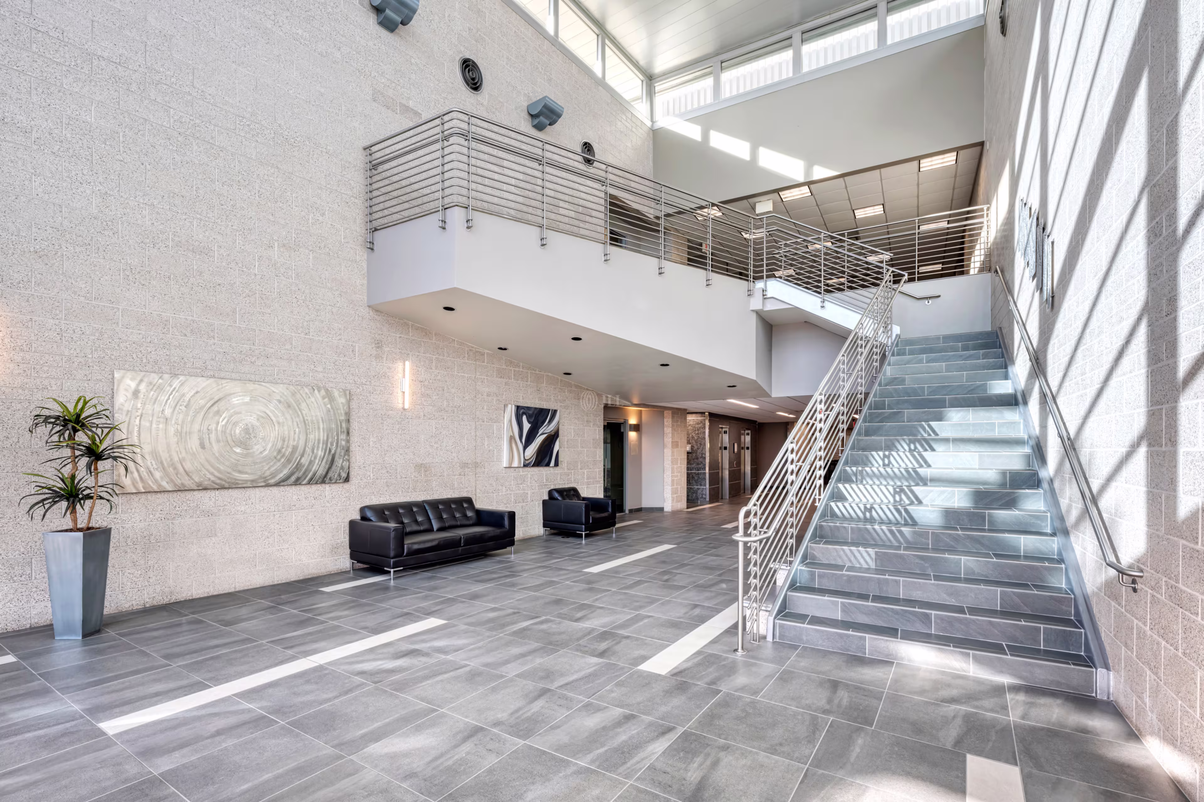 690 N Cofco Center Ct