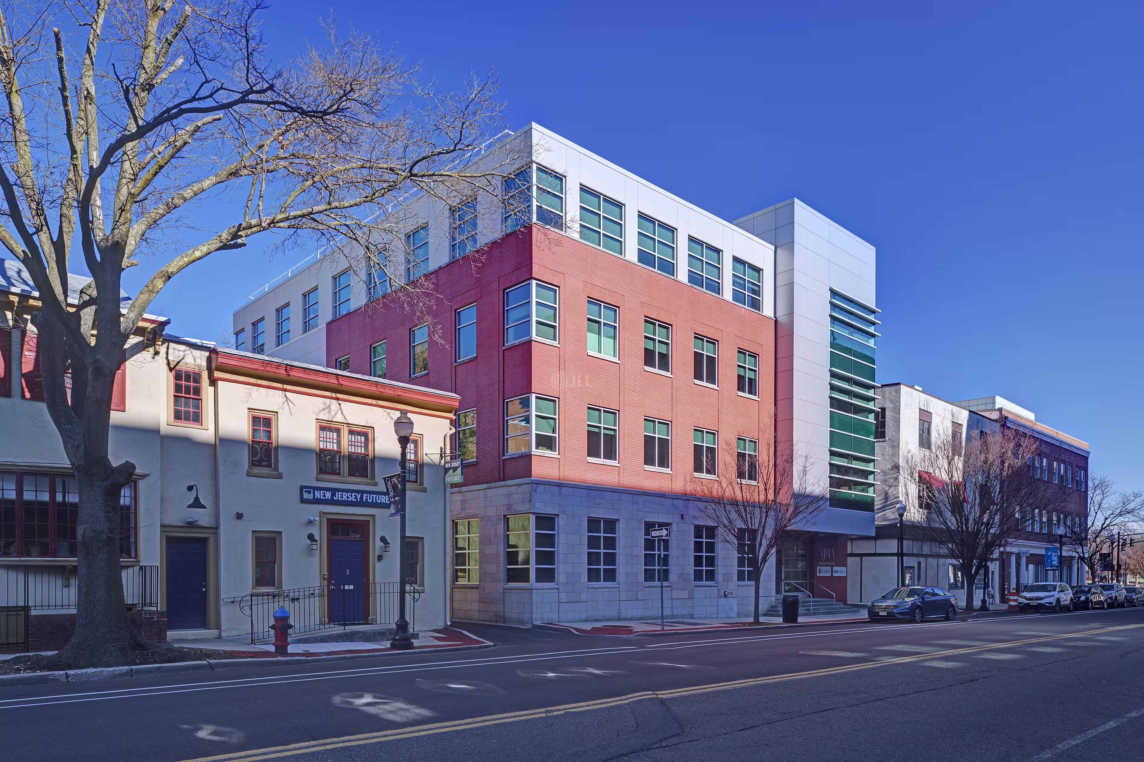10 W Lafayette St