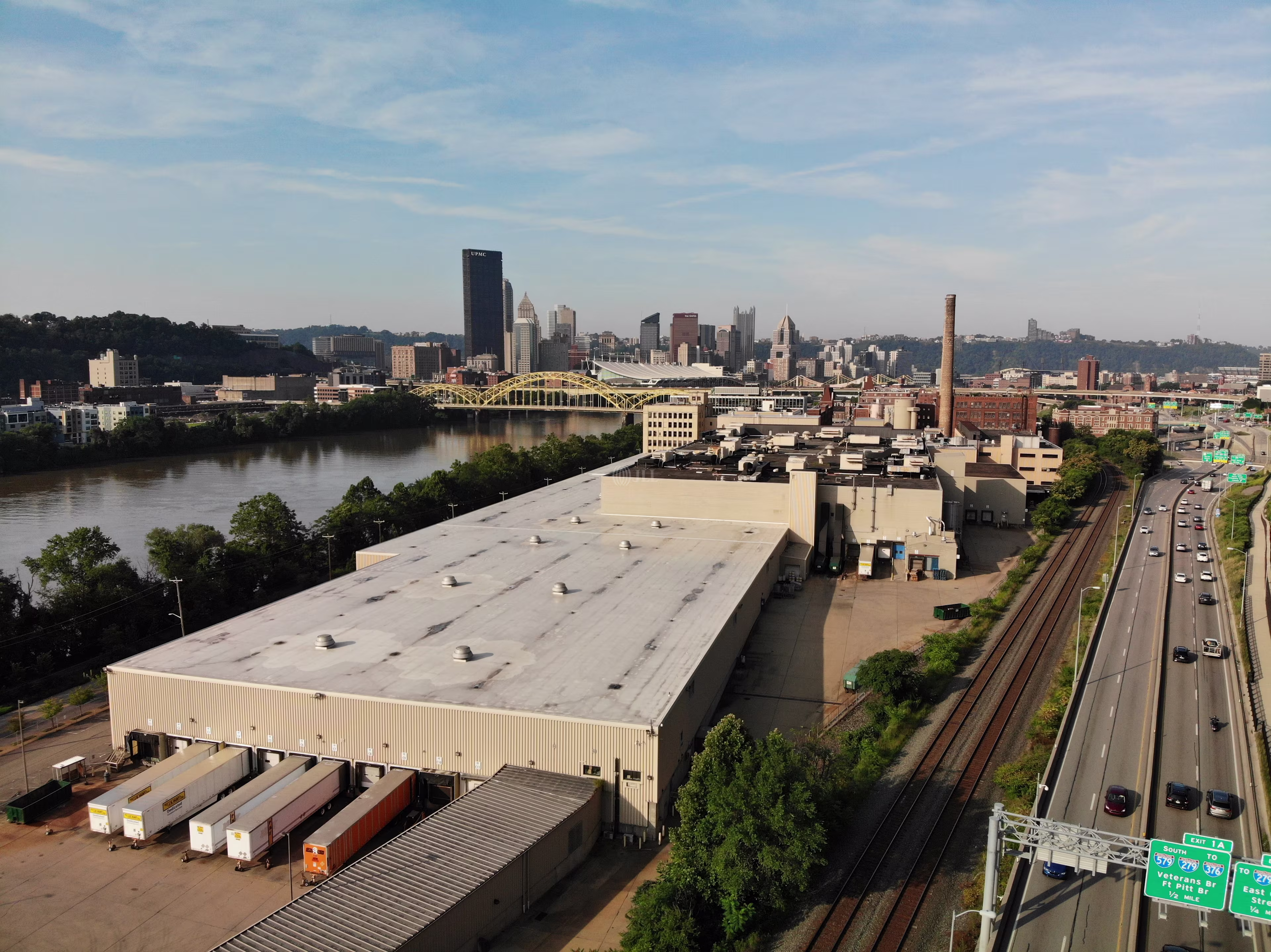 1080 River Ave