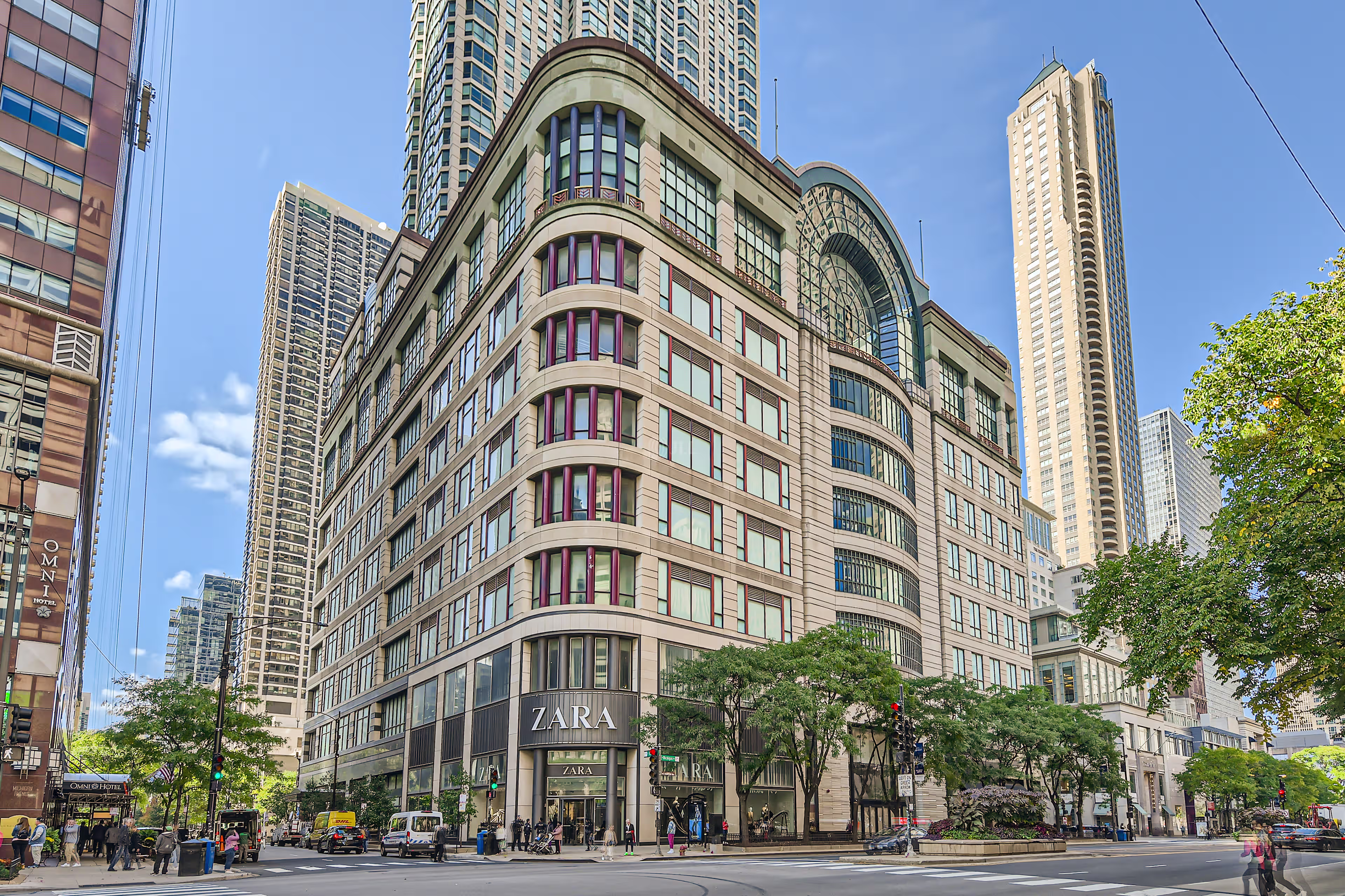 700 N Michigan Ave