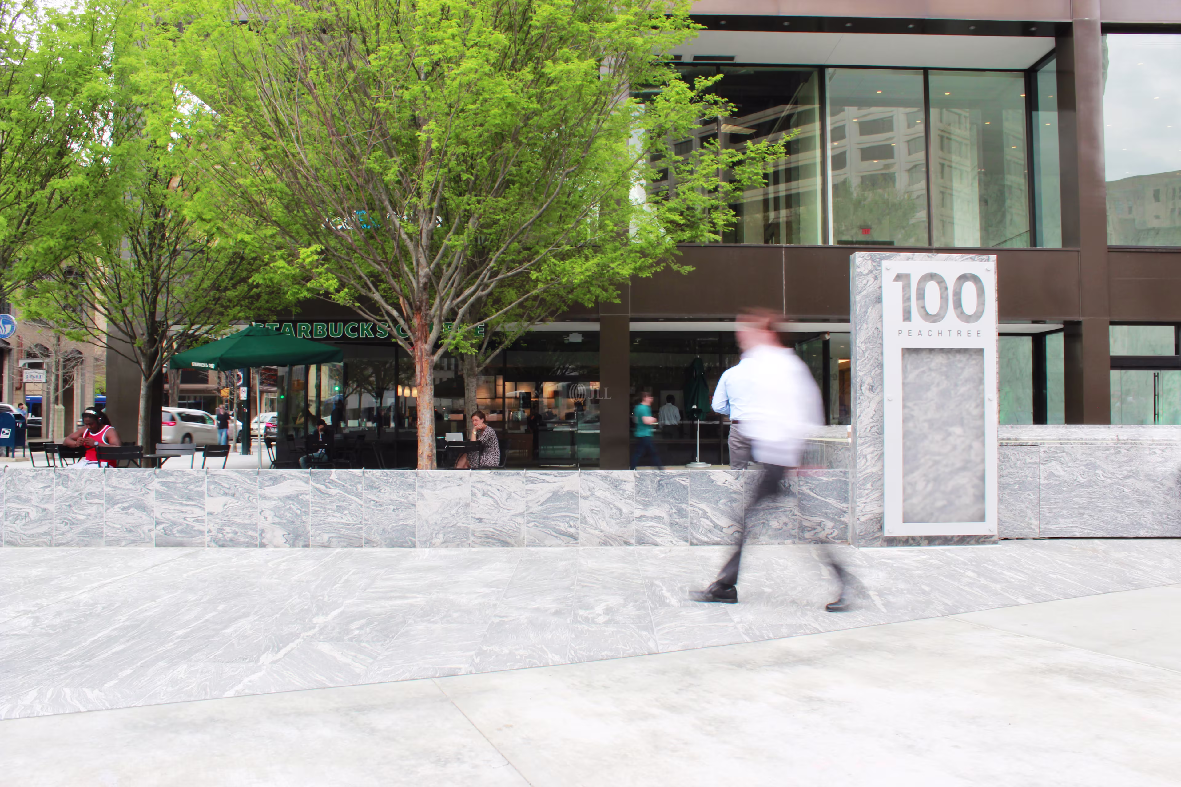 100 Peachtree St NW