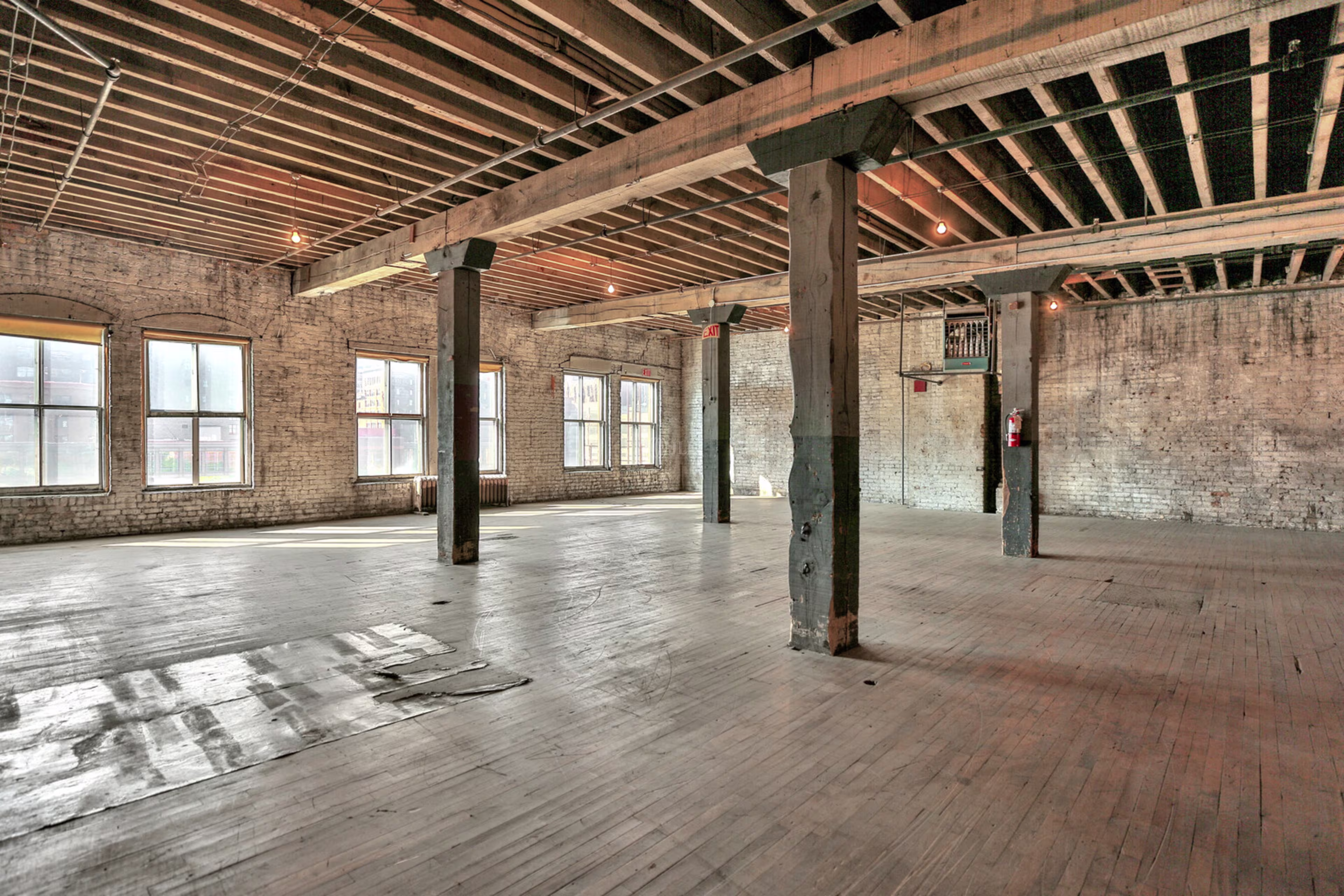 410 N 3rd Ave