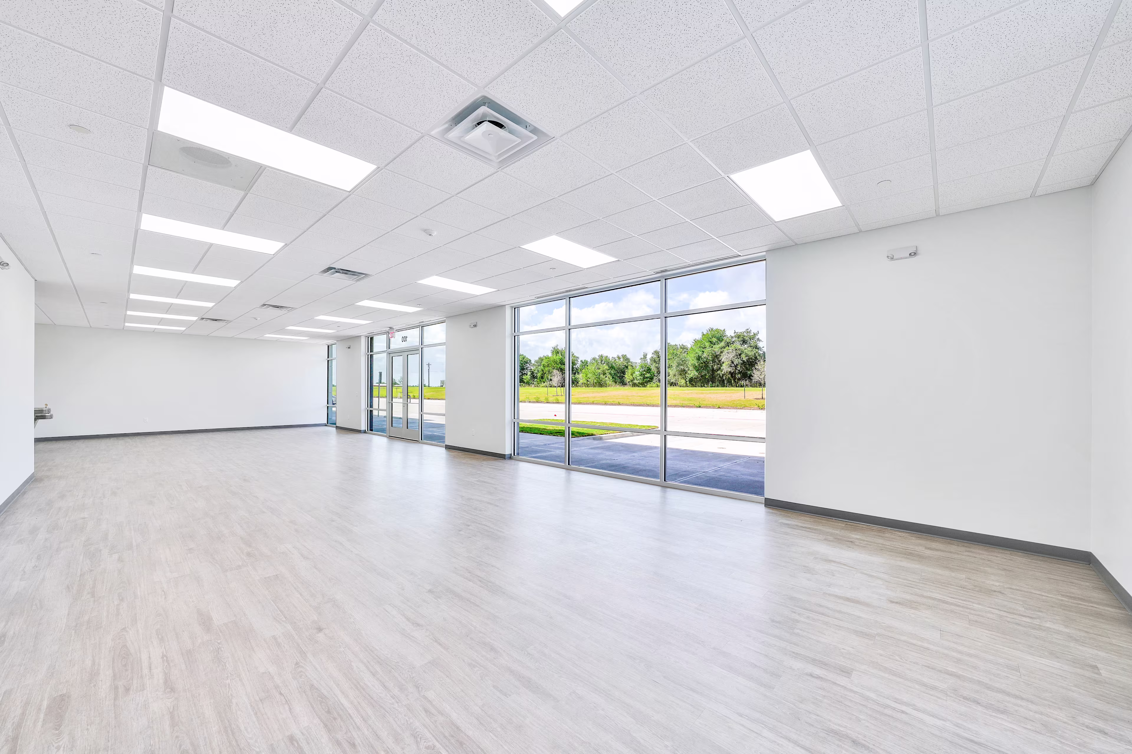 4777 E HWY 71