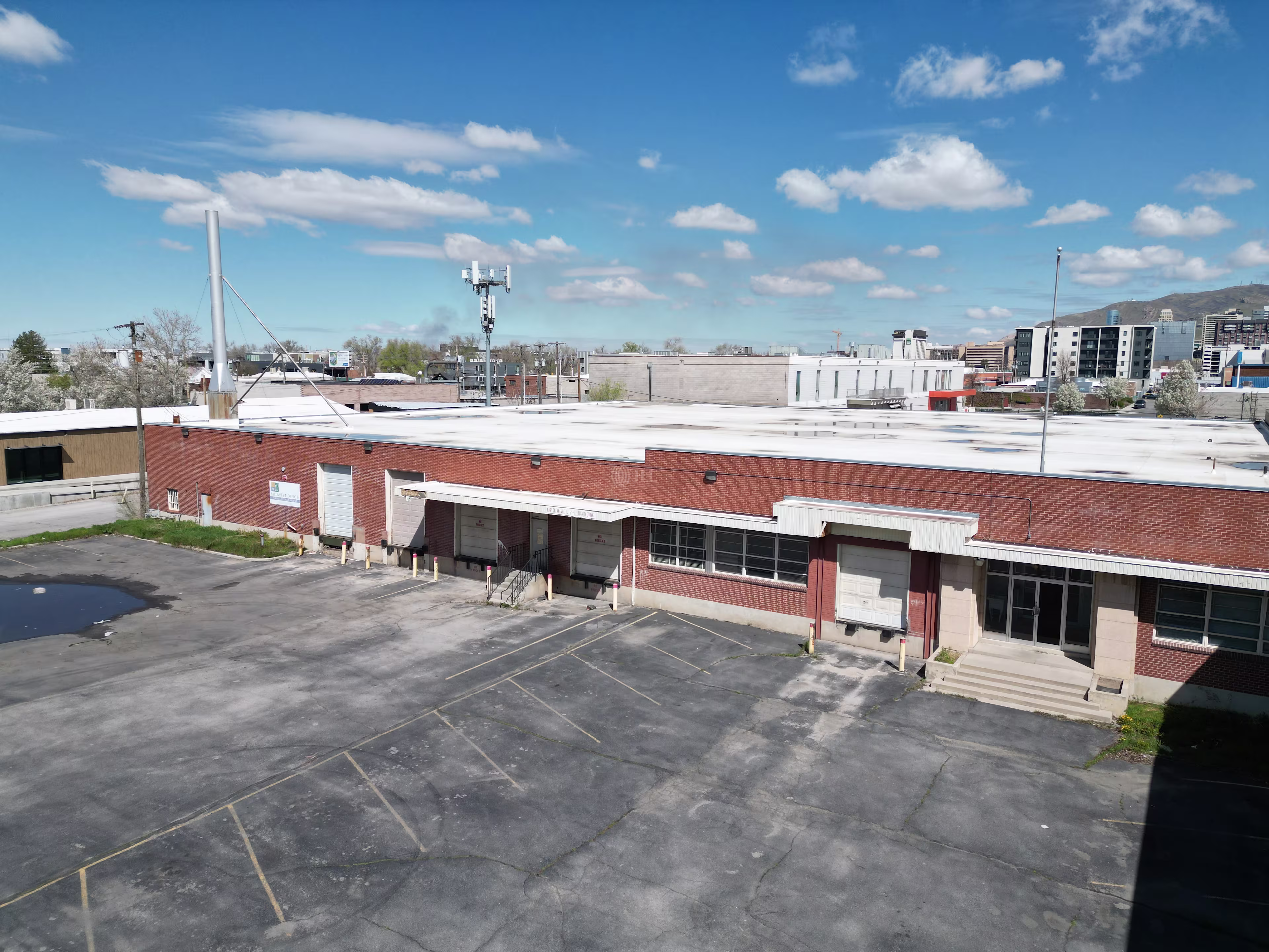 46-52 W Fayette Ave