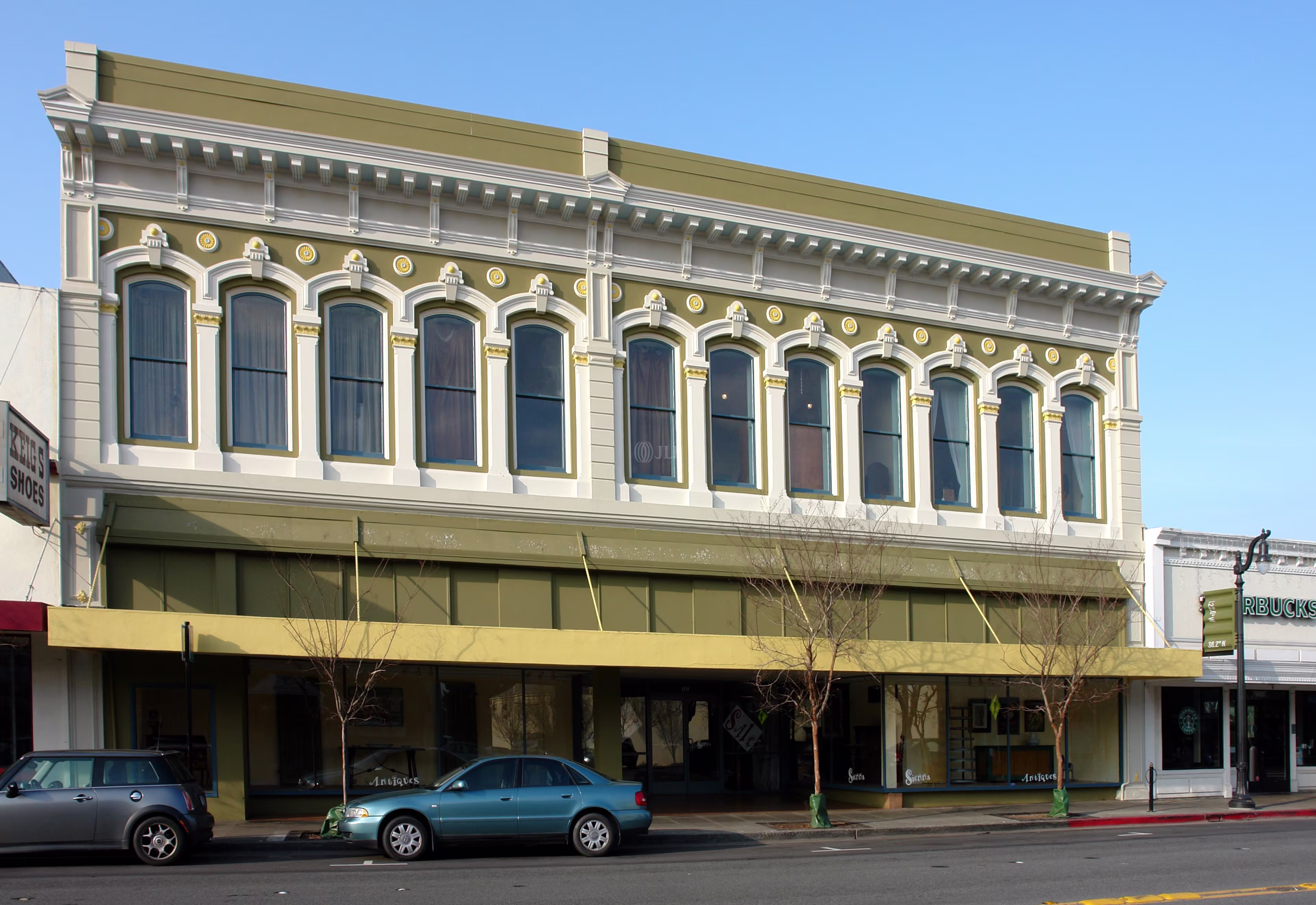 119 Petaluma Blvd N