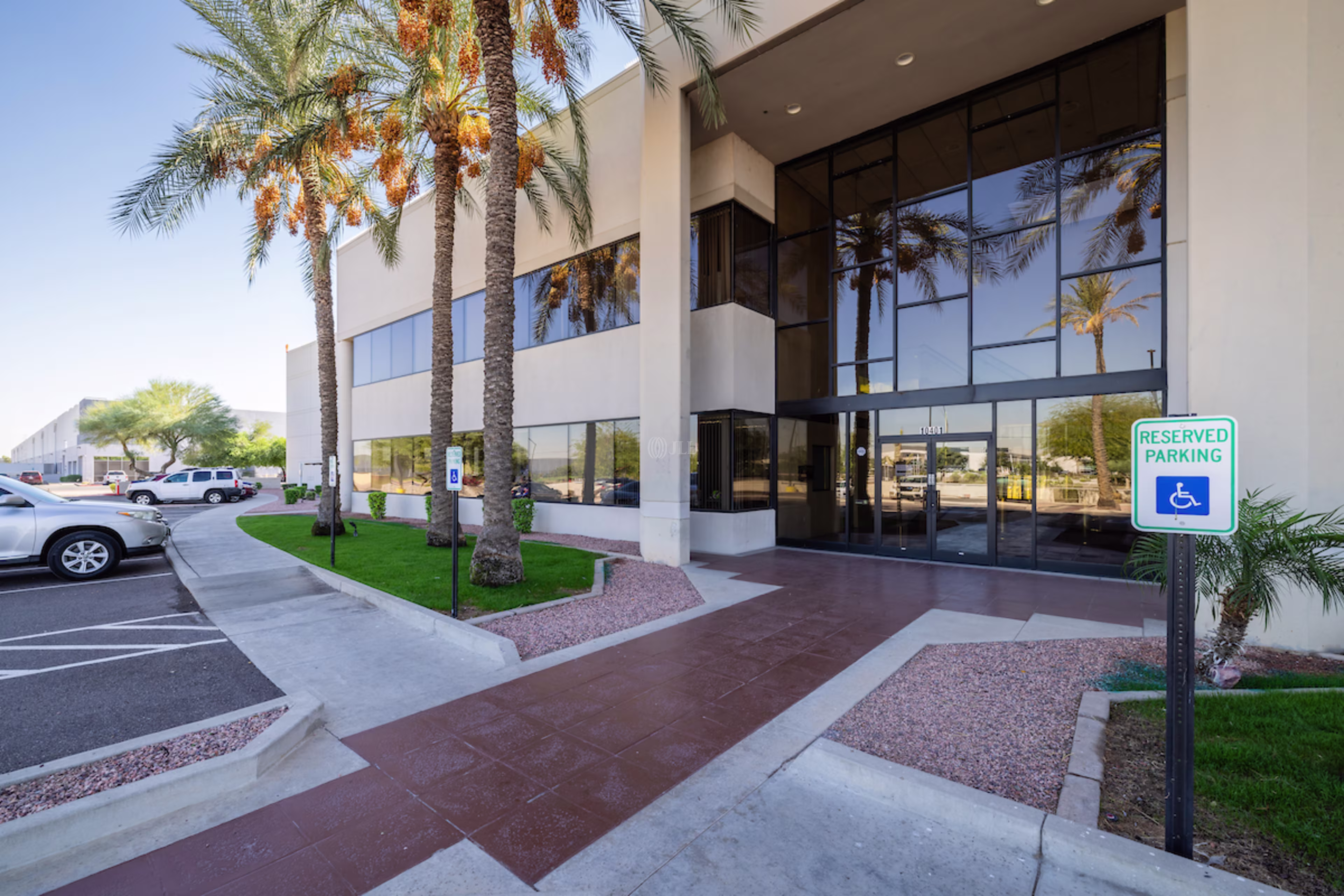 10401 W. Van Buren Street