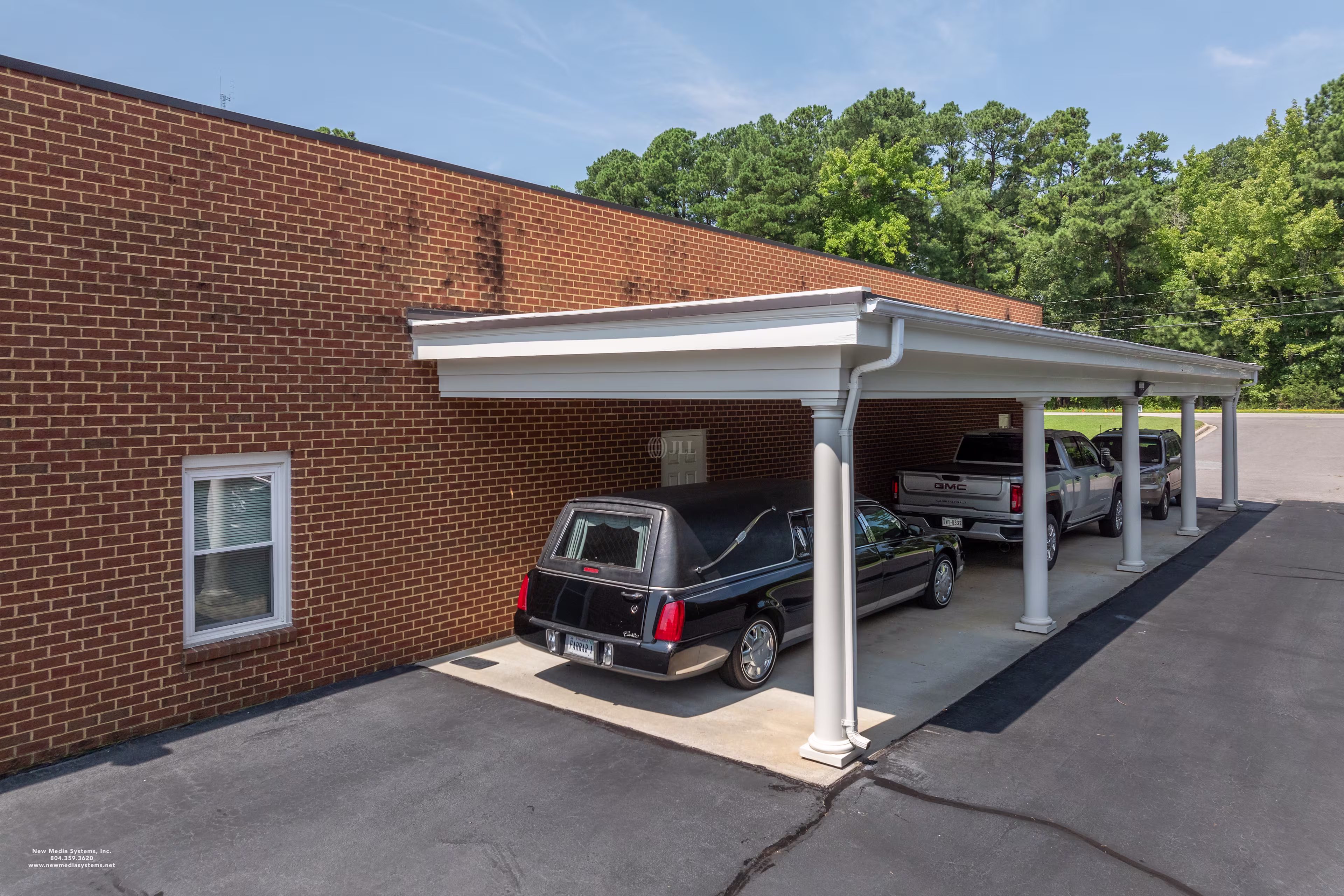 1260 N Mecklenburg Ave