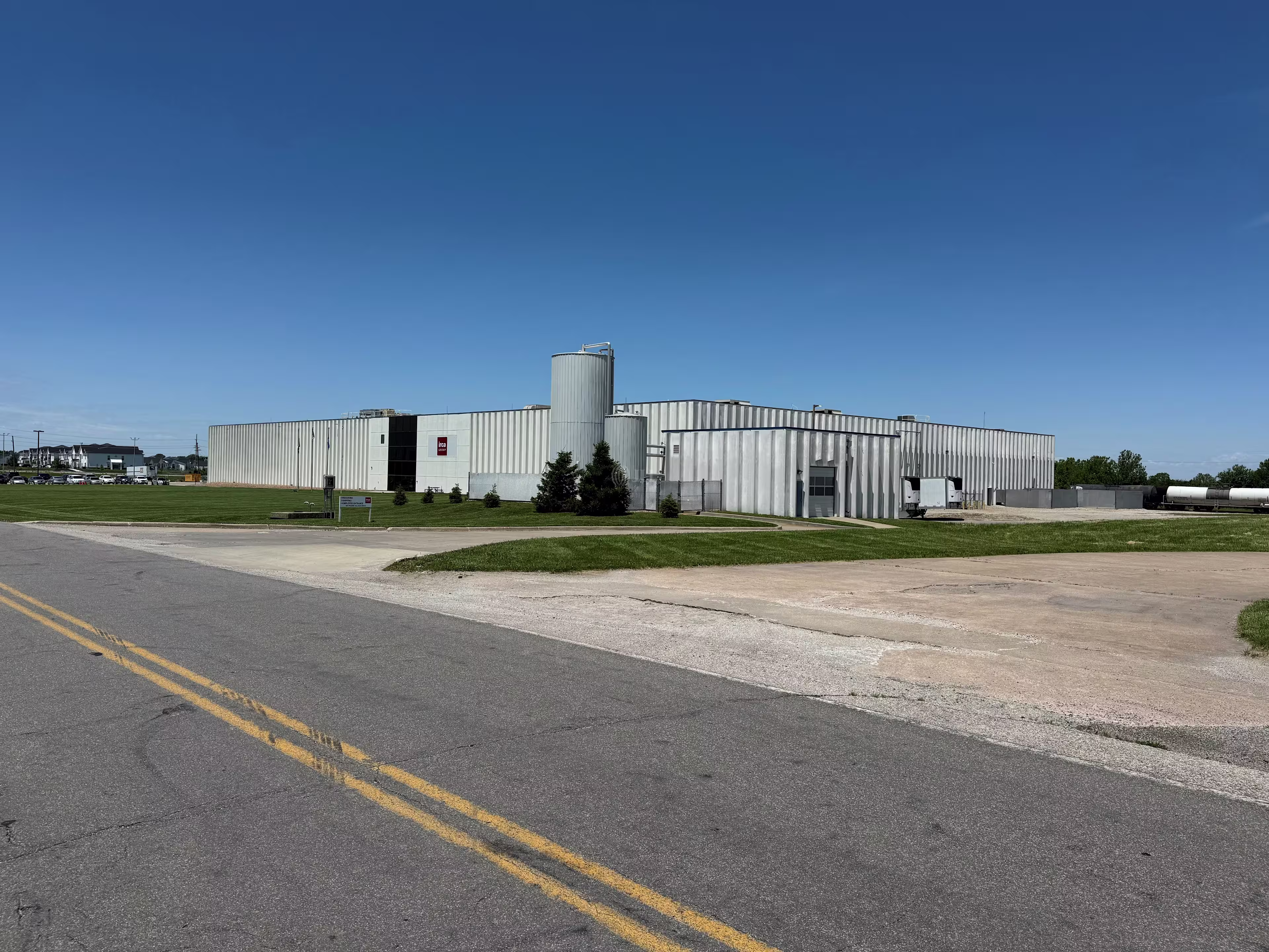 400 Prairie Village Dr