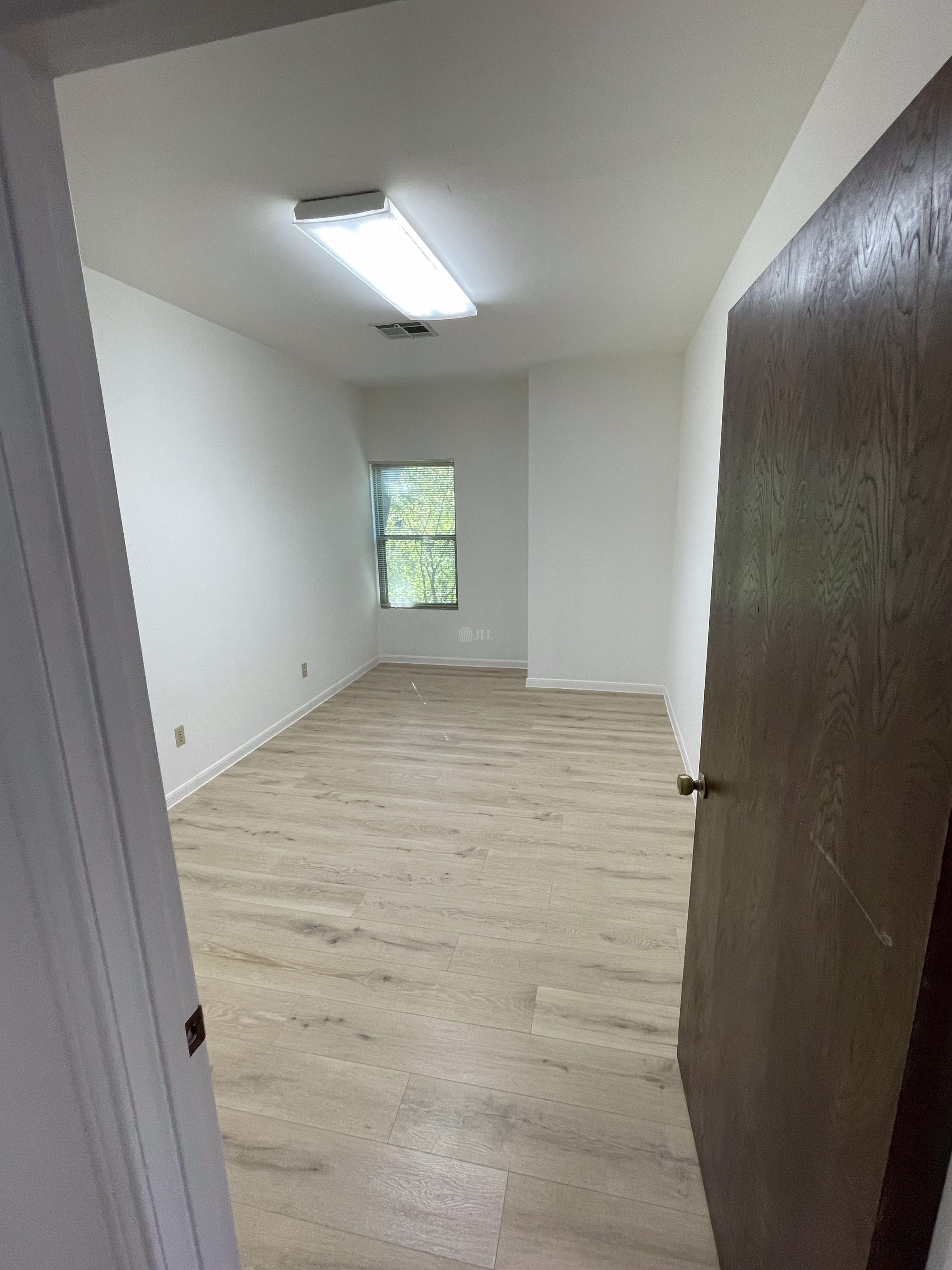 4005 Spicewood Springs Rd