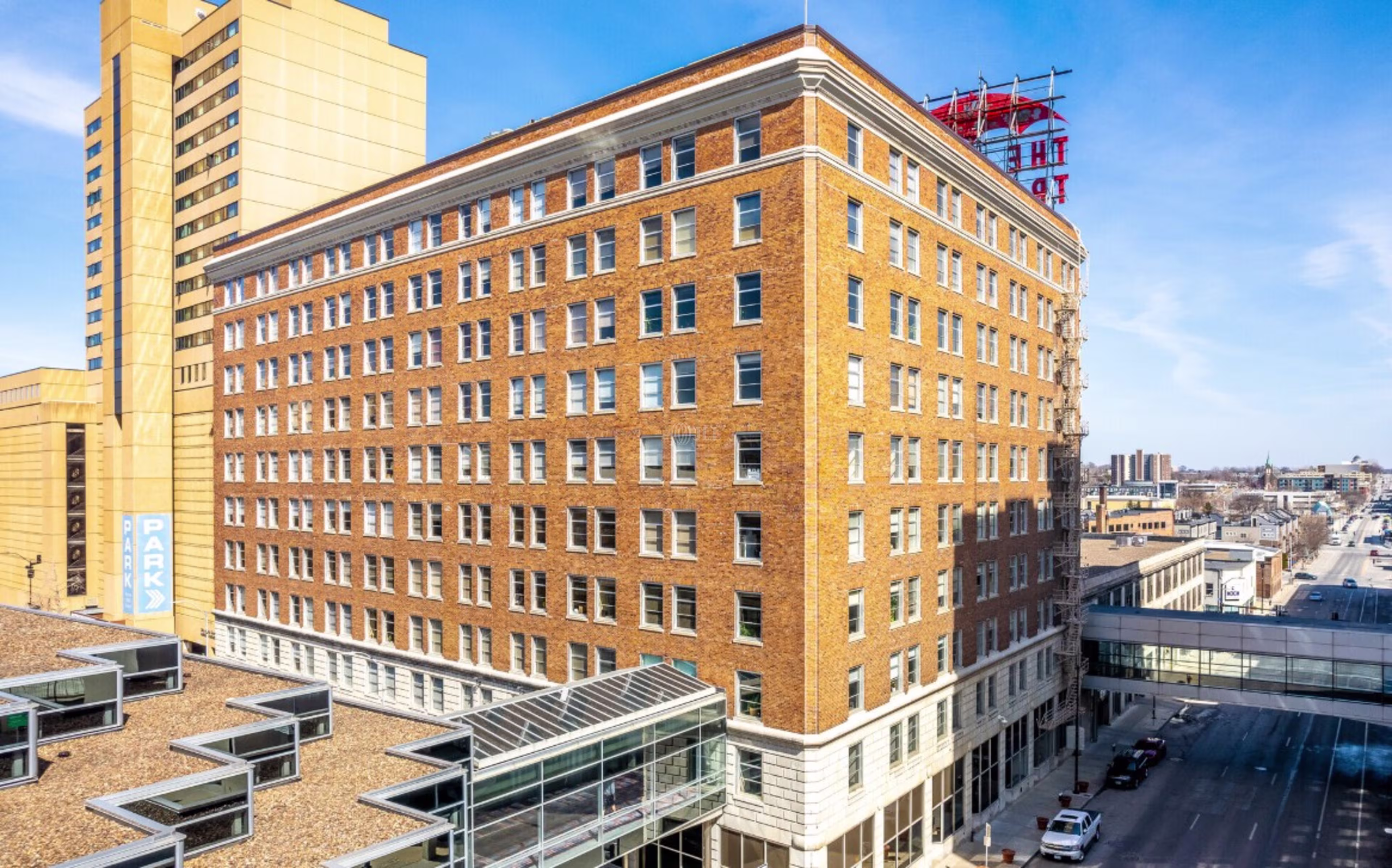 501 5th Ave