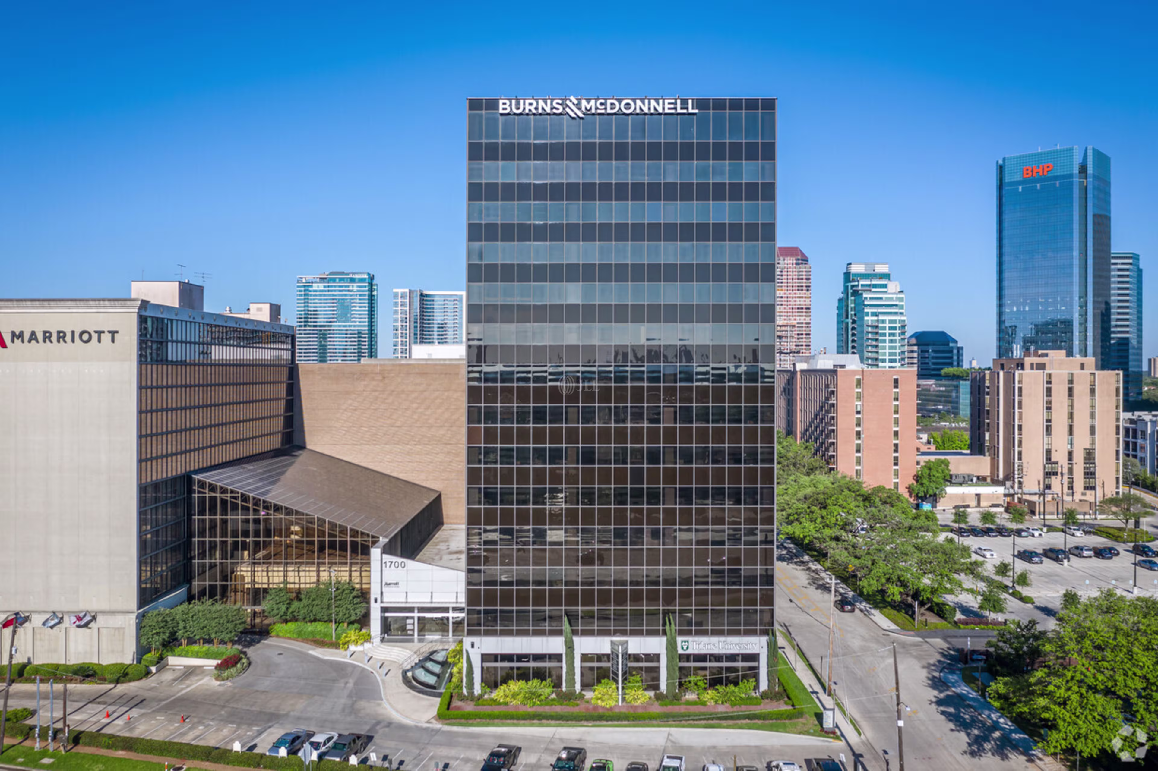 1700 West Loop S
