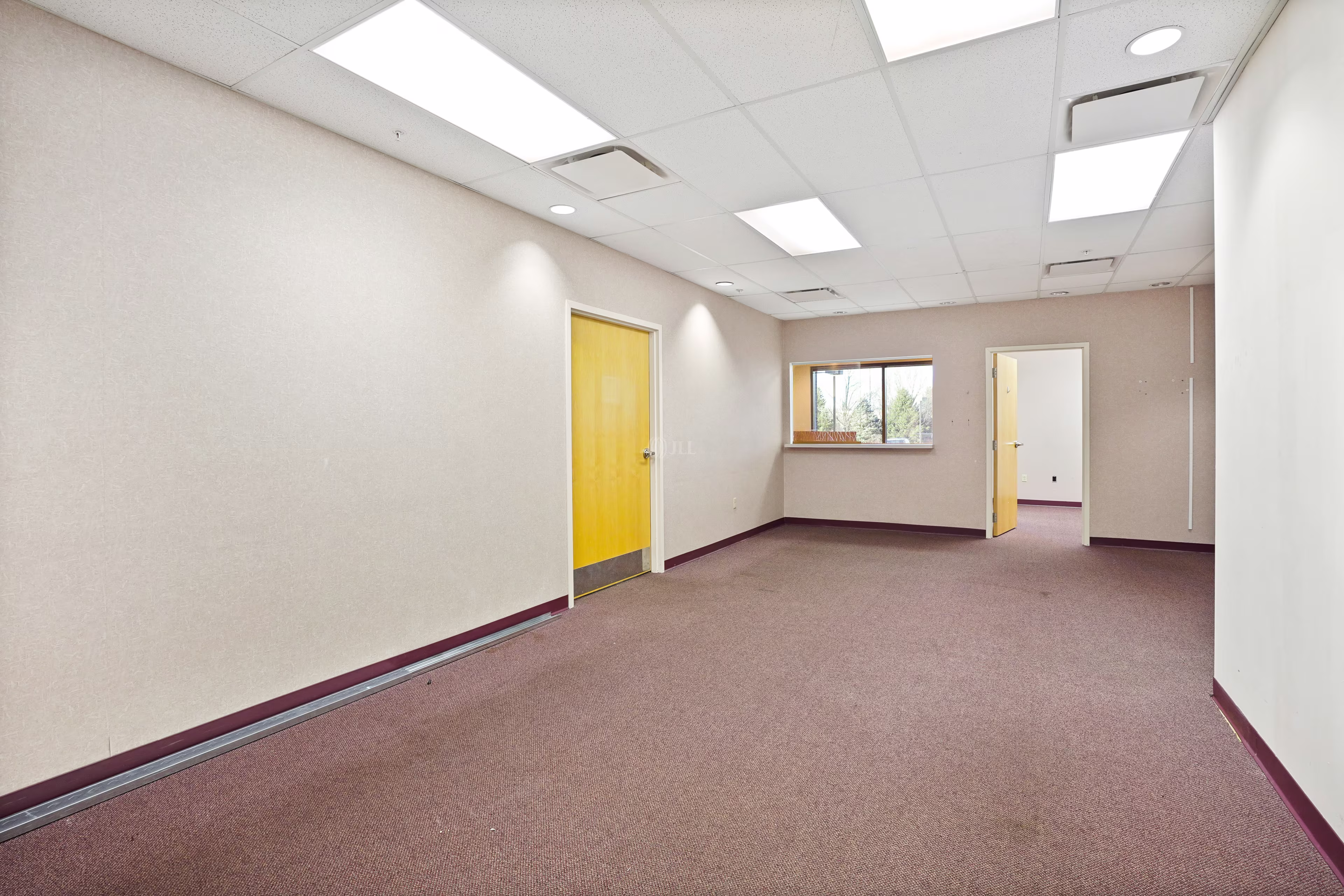 85 McNaughten Rd