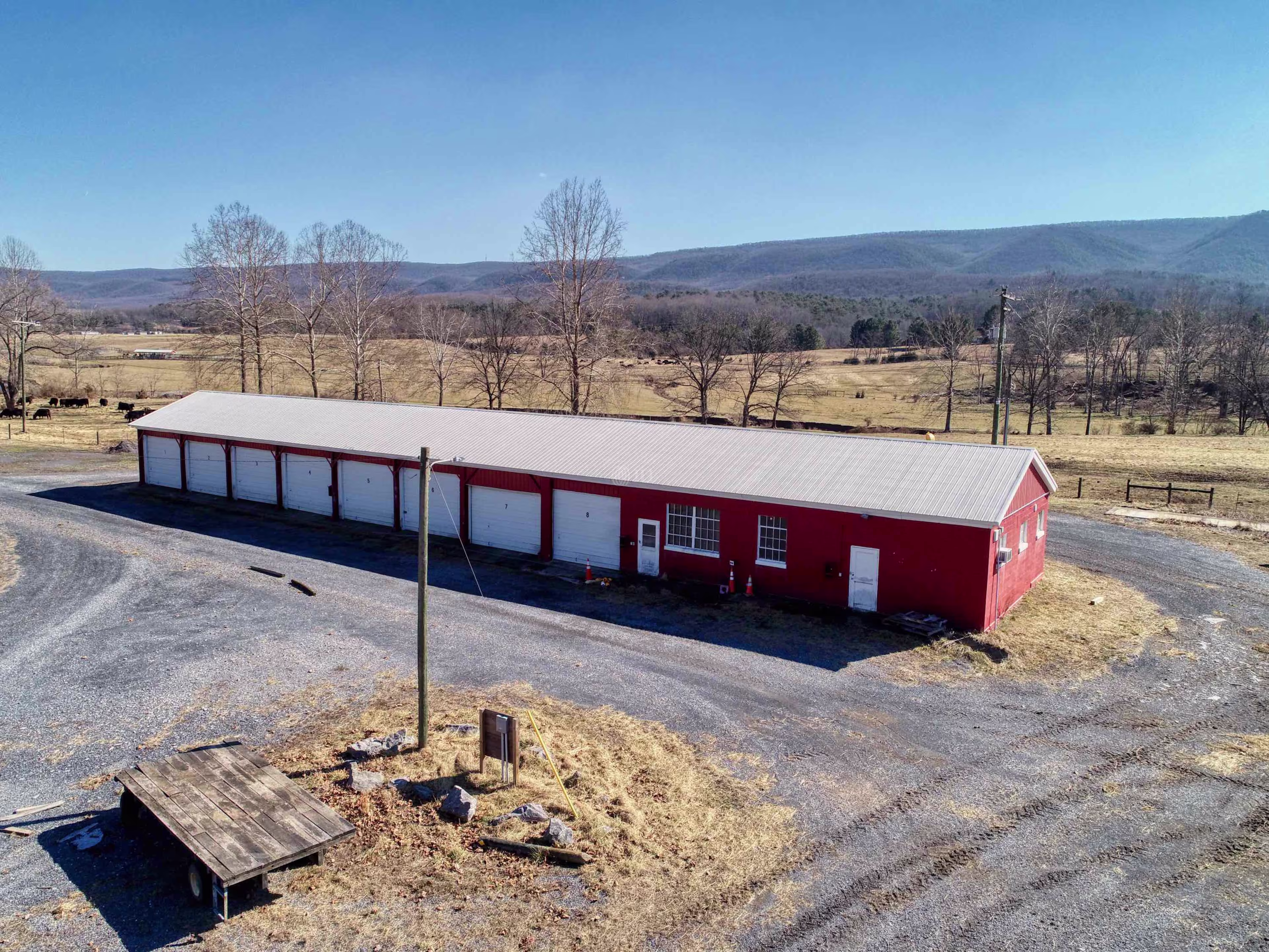 1821 Estaline Valley Rd